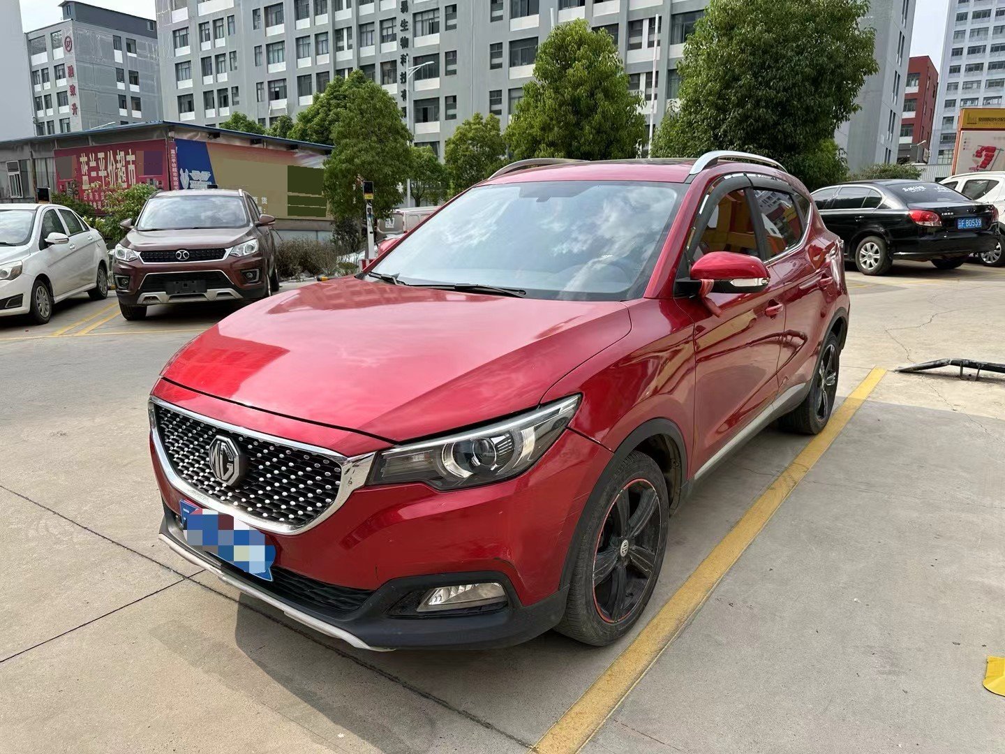 MG ZS 2017 MG ZS 2017 car image