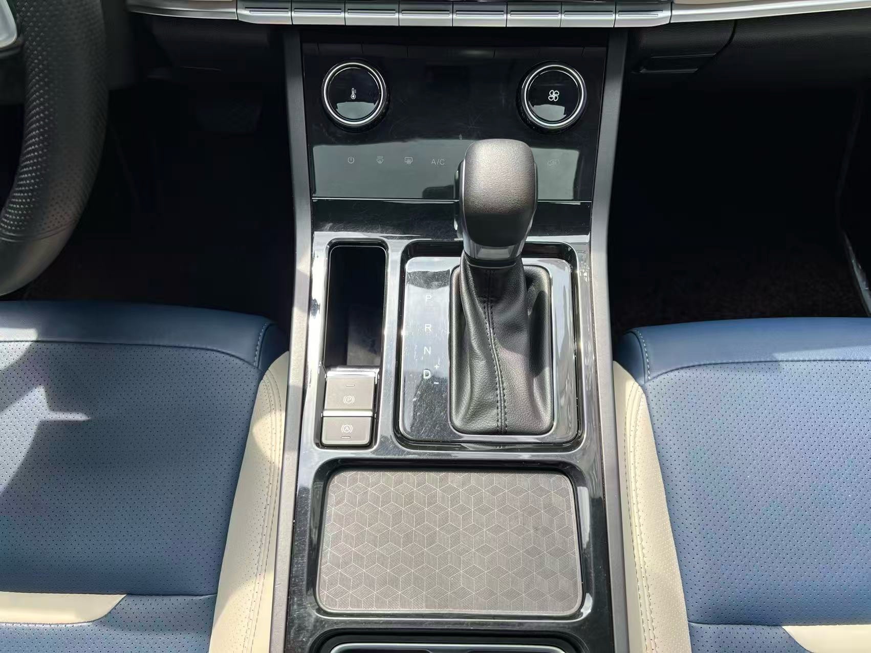 Chery Tiggo 5x 2024 #13 Chery Tiggo 5x 2024 car image #13