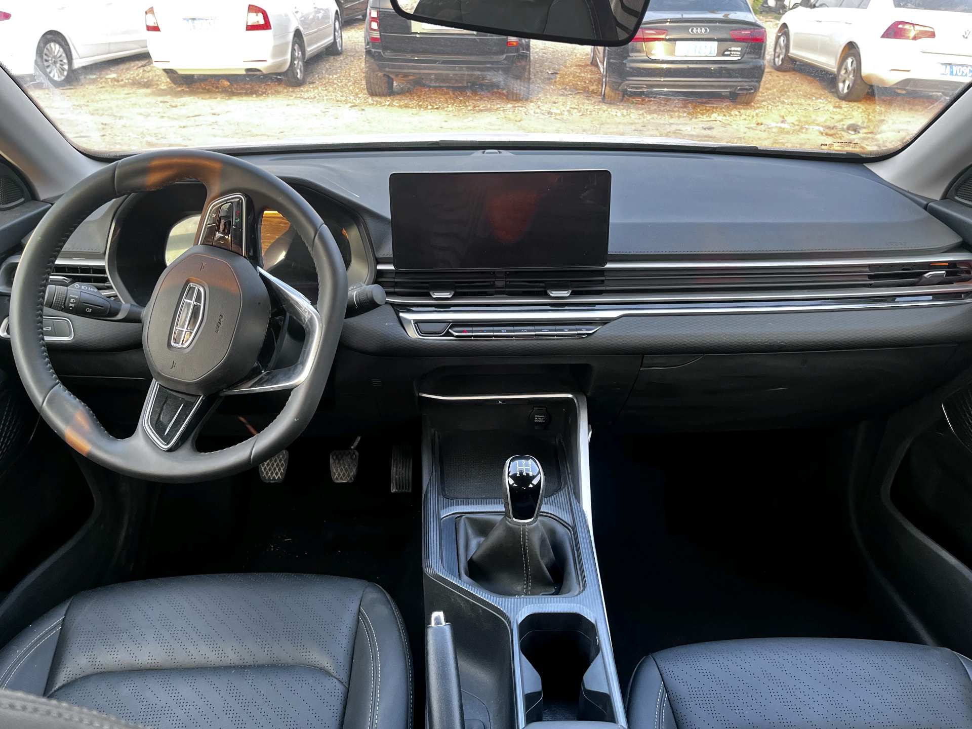 GEELY Emgrand 2023 #7 GEELY Emgrand 2023 car image #7