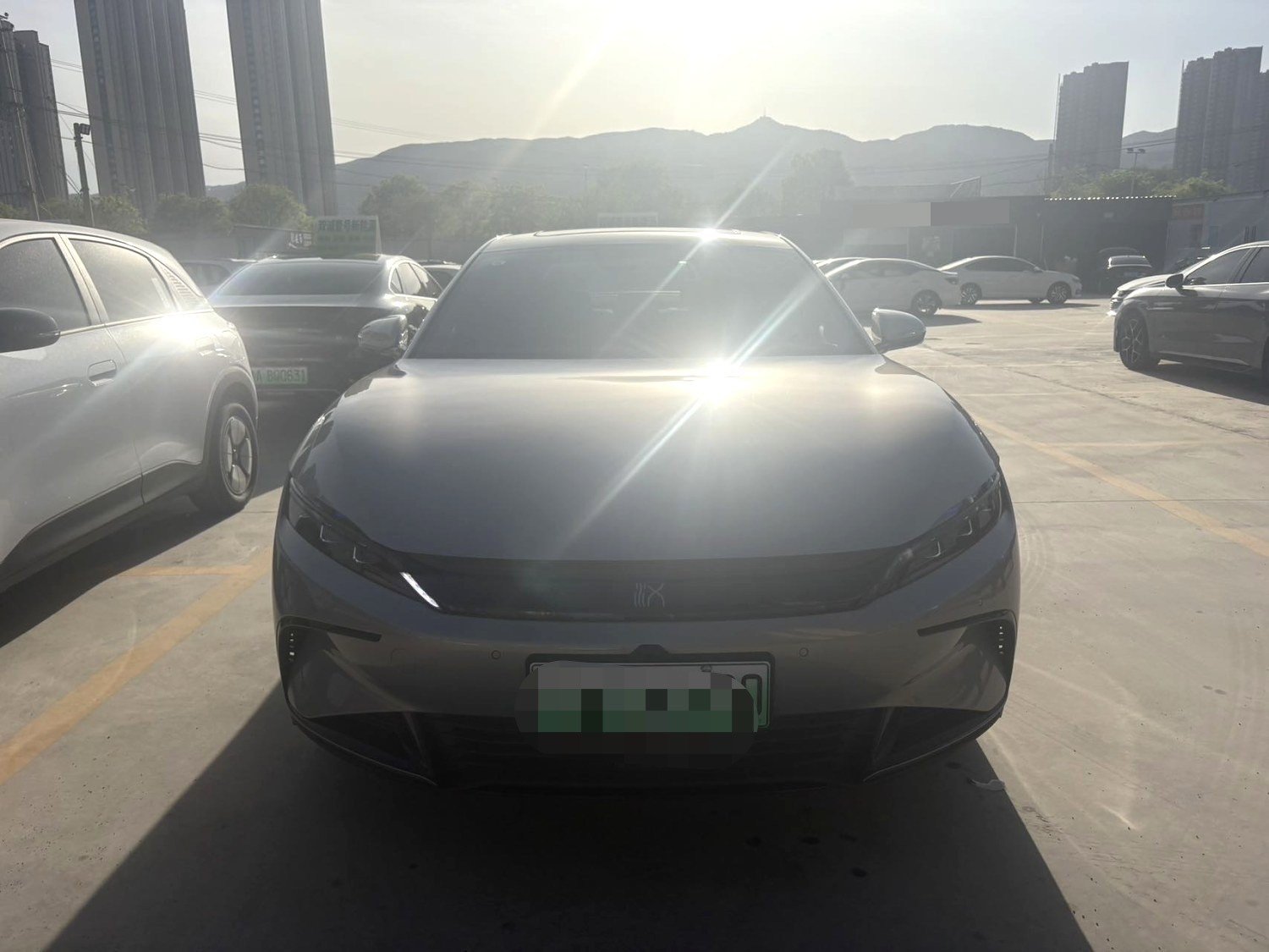 BYD Han 2026 car image #2