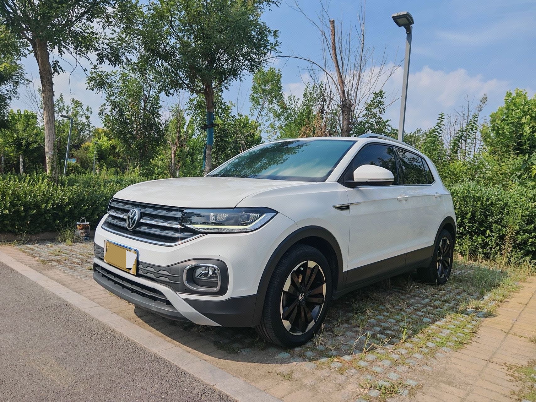 Volkswagen Tacqua 2021 Volkswagen Tacqua 2021 car image