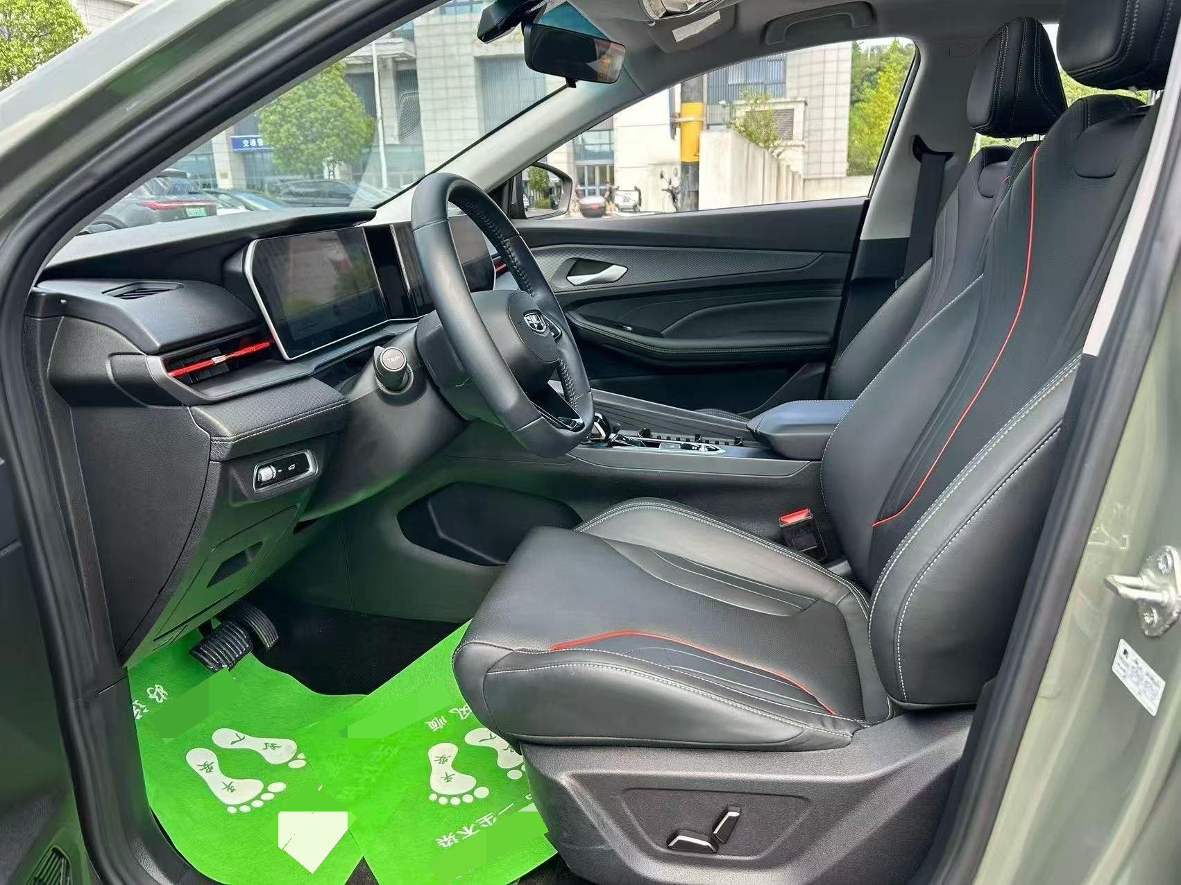 2023 car image #3