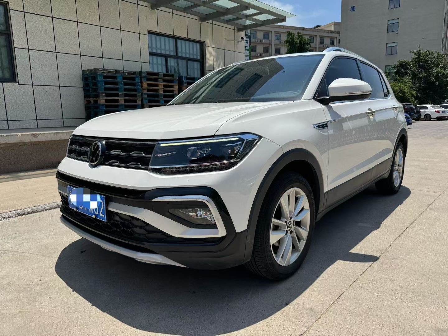 Volkswagen T-Cross 2020 Volkswagen T-Cross 2020 car image