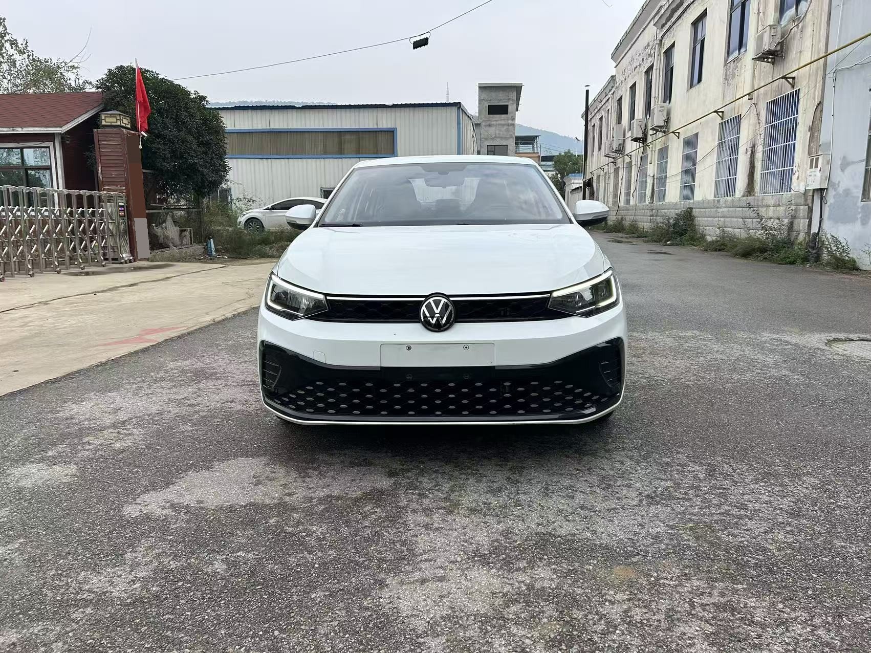 Volkswagen Lavida 2023 #2 Volkswagen Lavida 2023 صورة سيارة #2