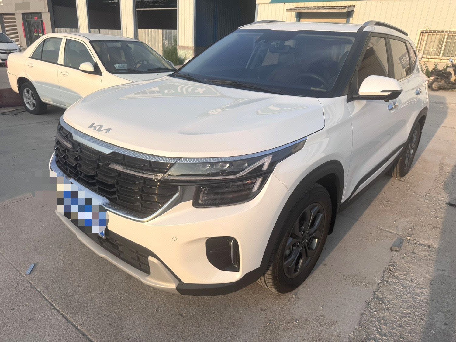 Kia Seltos 2023 car image 