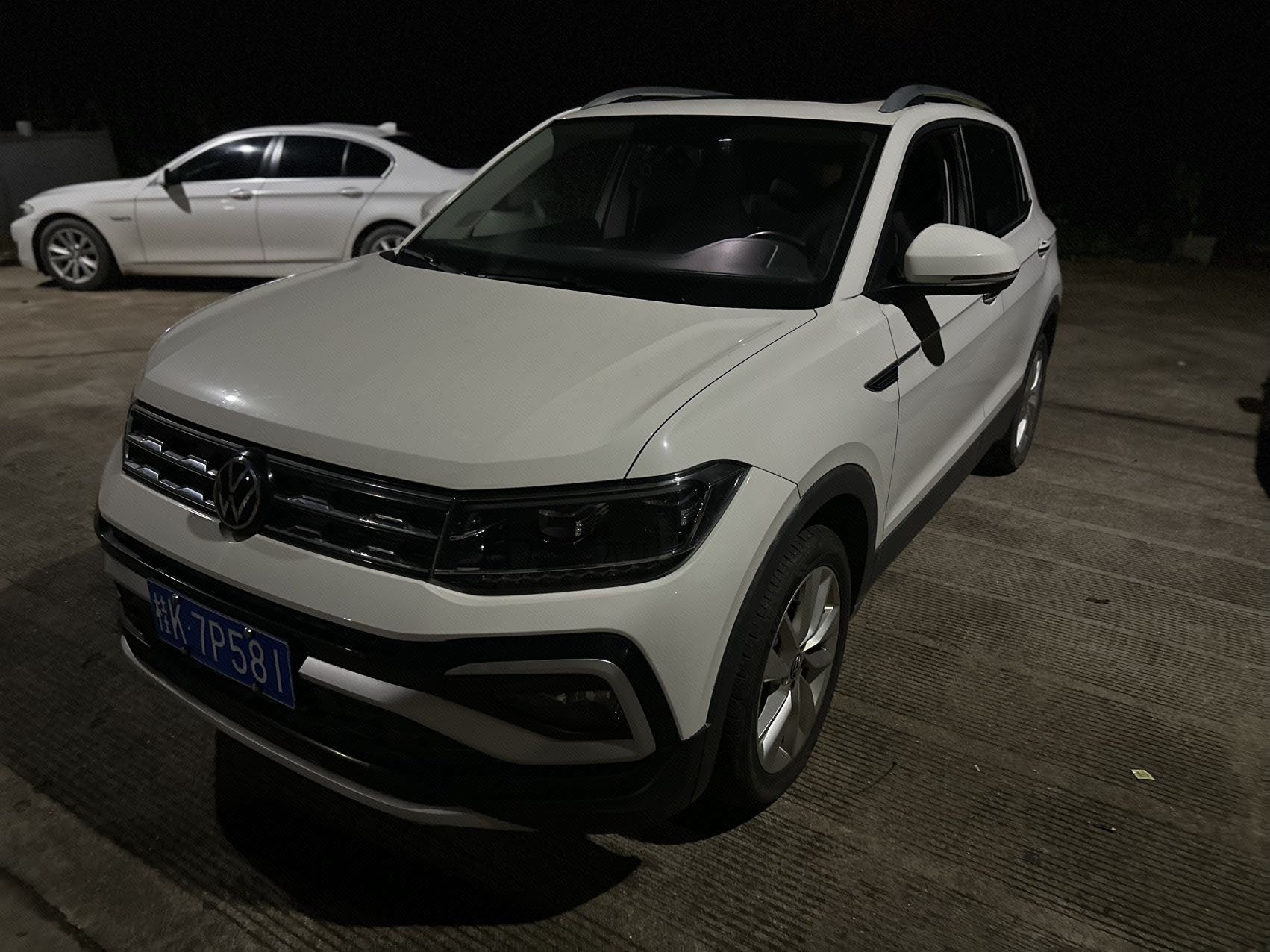 Volkswagen T-Cross 2021 Volkswagen T-Cross 2021 car image