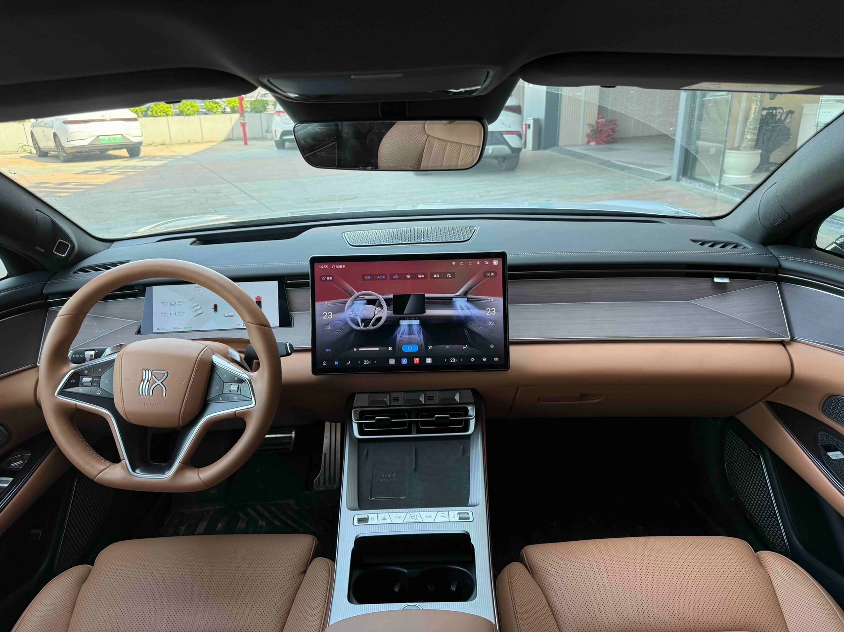 BYD HanL 2025 car image #5