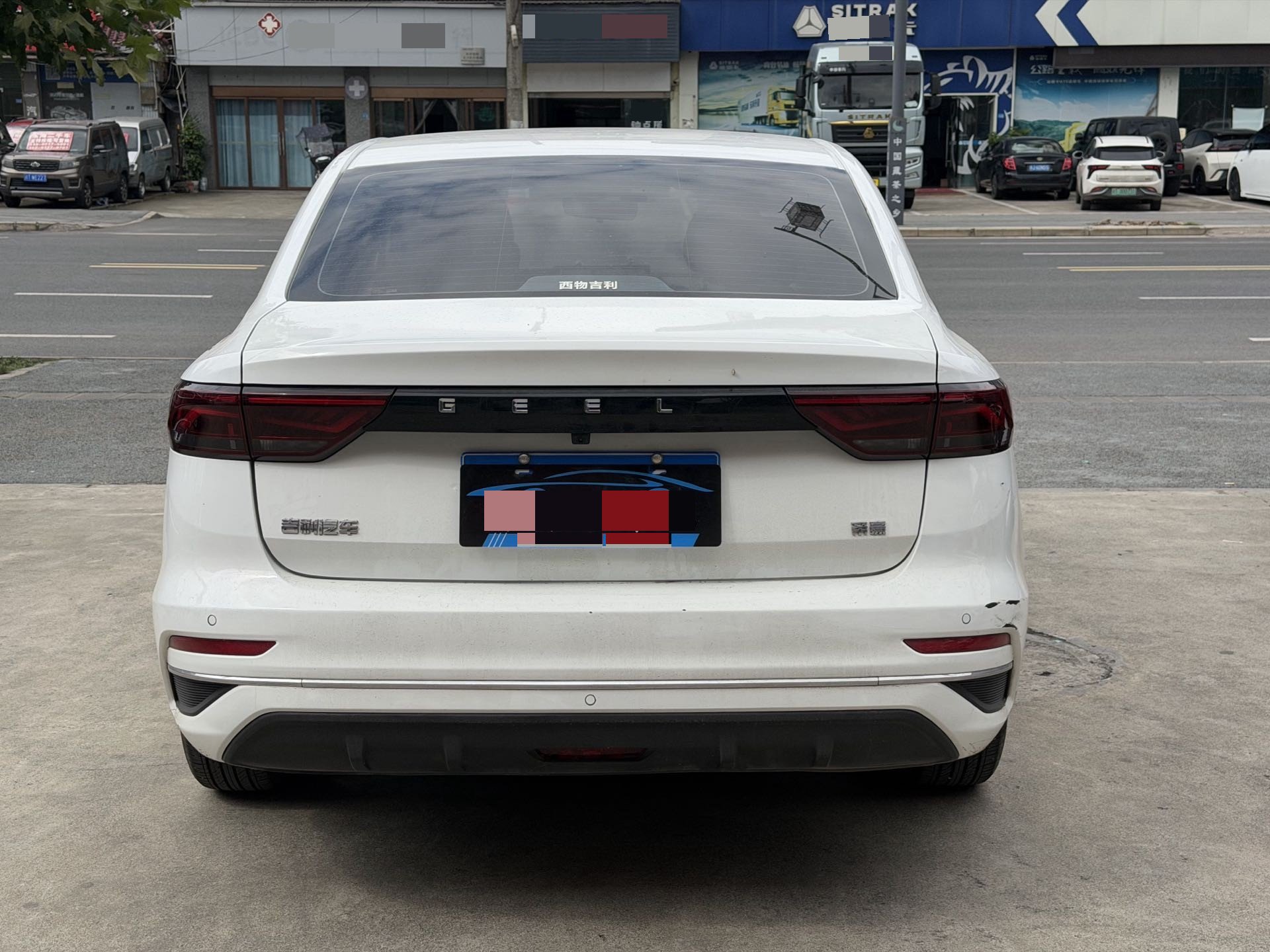 GEELY Emgrand 2024 #7 GEELY Emgrand 2024 صورة سيارة #7