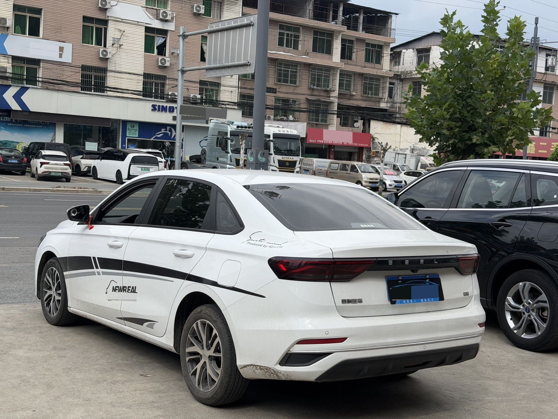 GEELY Emgrand 2024 #9 GEELY Emgrand 2024 صورة سيارة #9