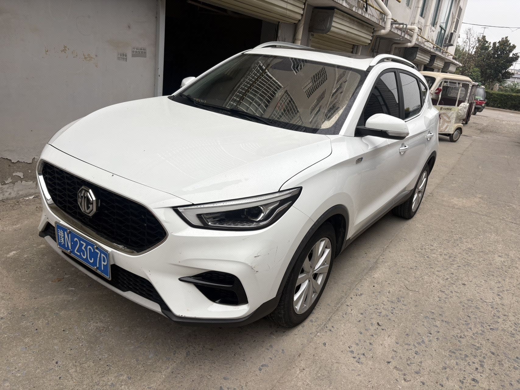 MG ZS 2021 immagine di auto 