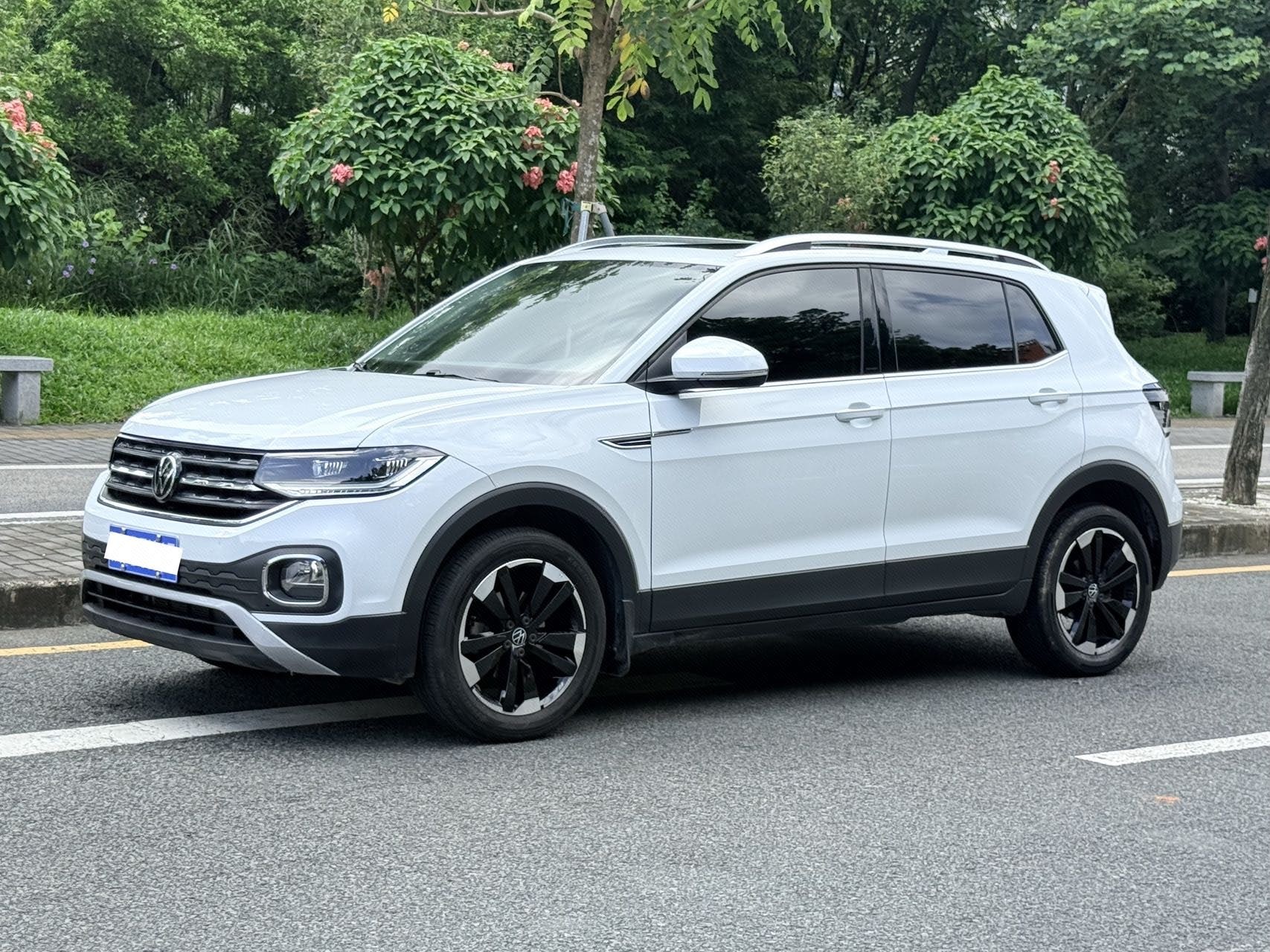 Volkswagen Tacqua 2020 car image 