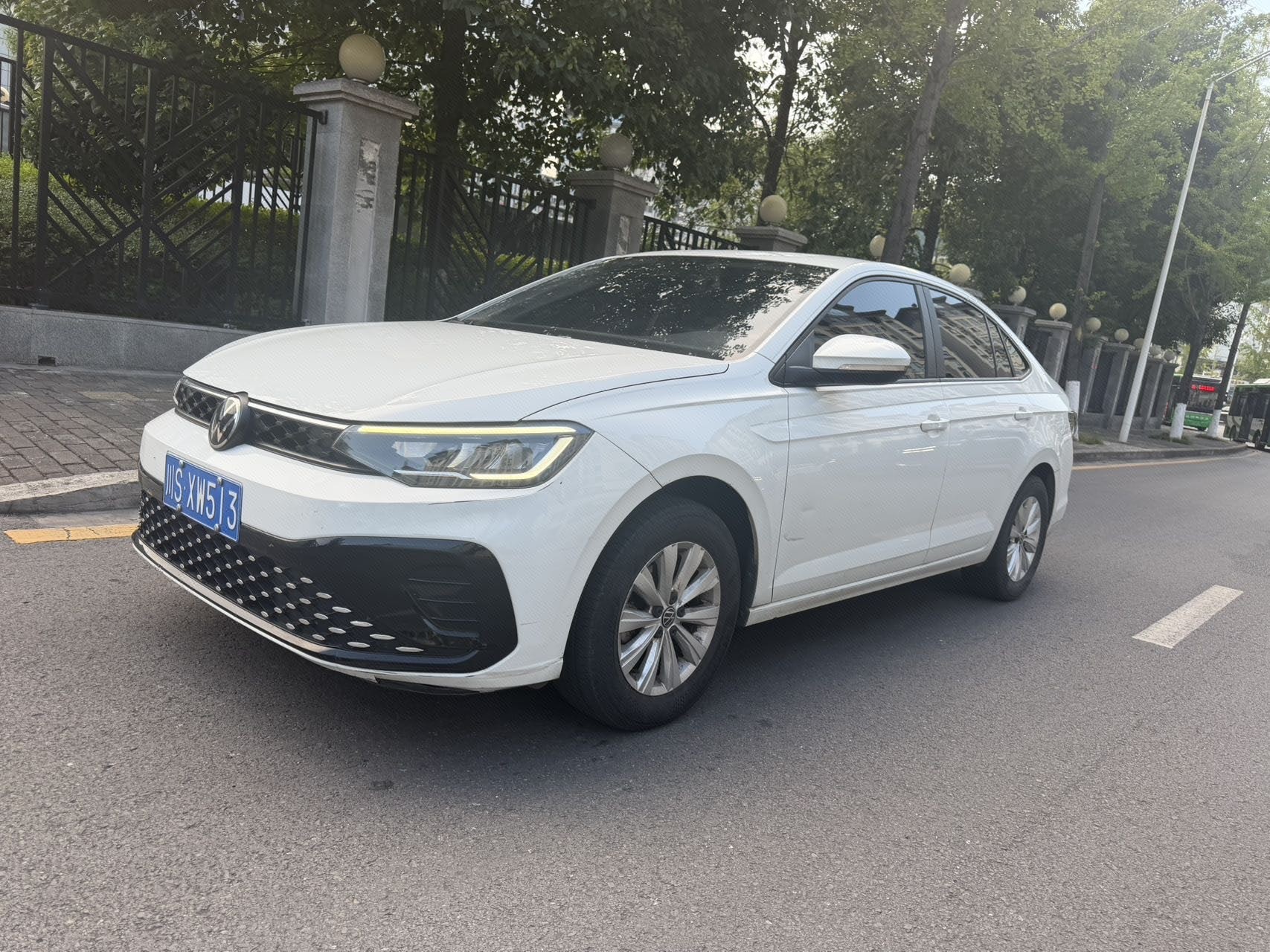 Volkswagen Lavida 2024 car image 