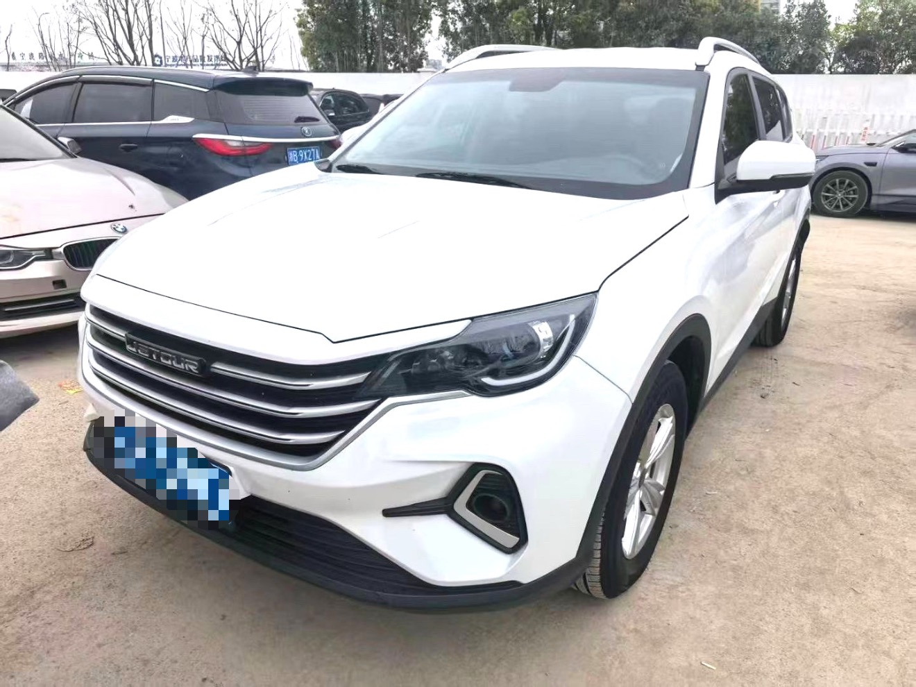 Jetour X70M 2023 Jetour X70M 2023 car image
