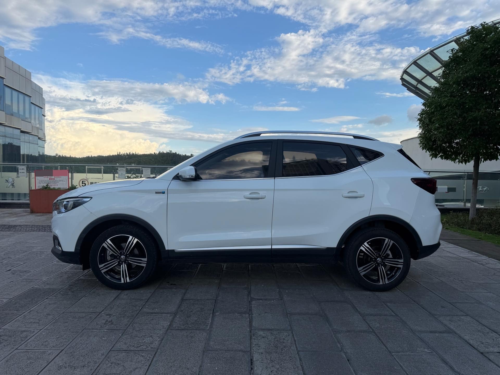 MG ZS 2019 #4 MG ZS 2019 صورة سيارة #4
