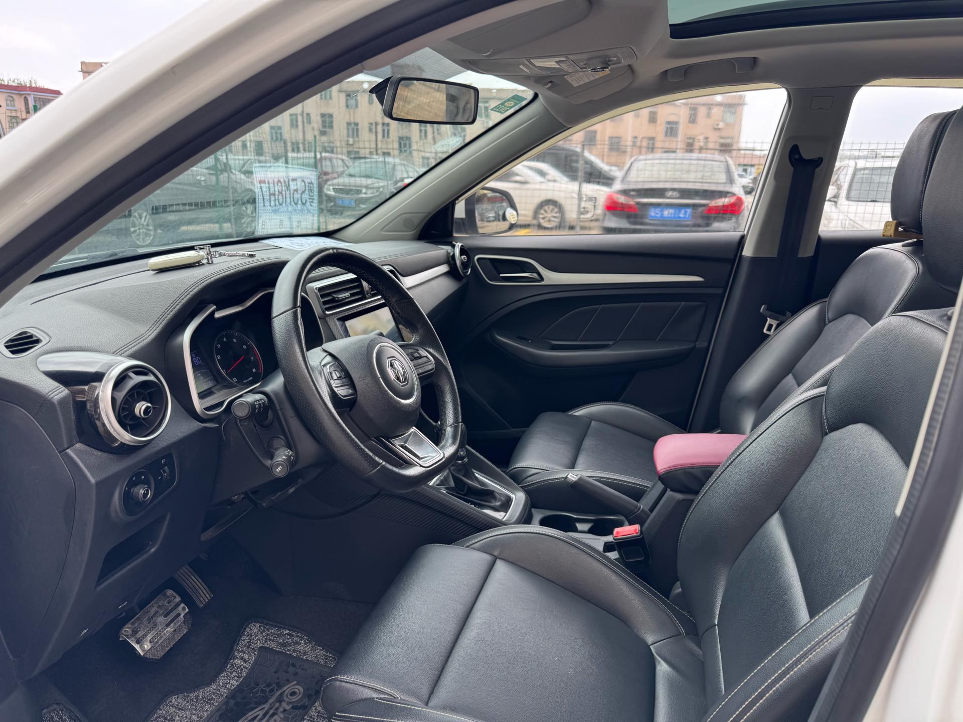 MG ZS 2018 #5 MG ZS 2018 car image #5