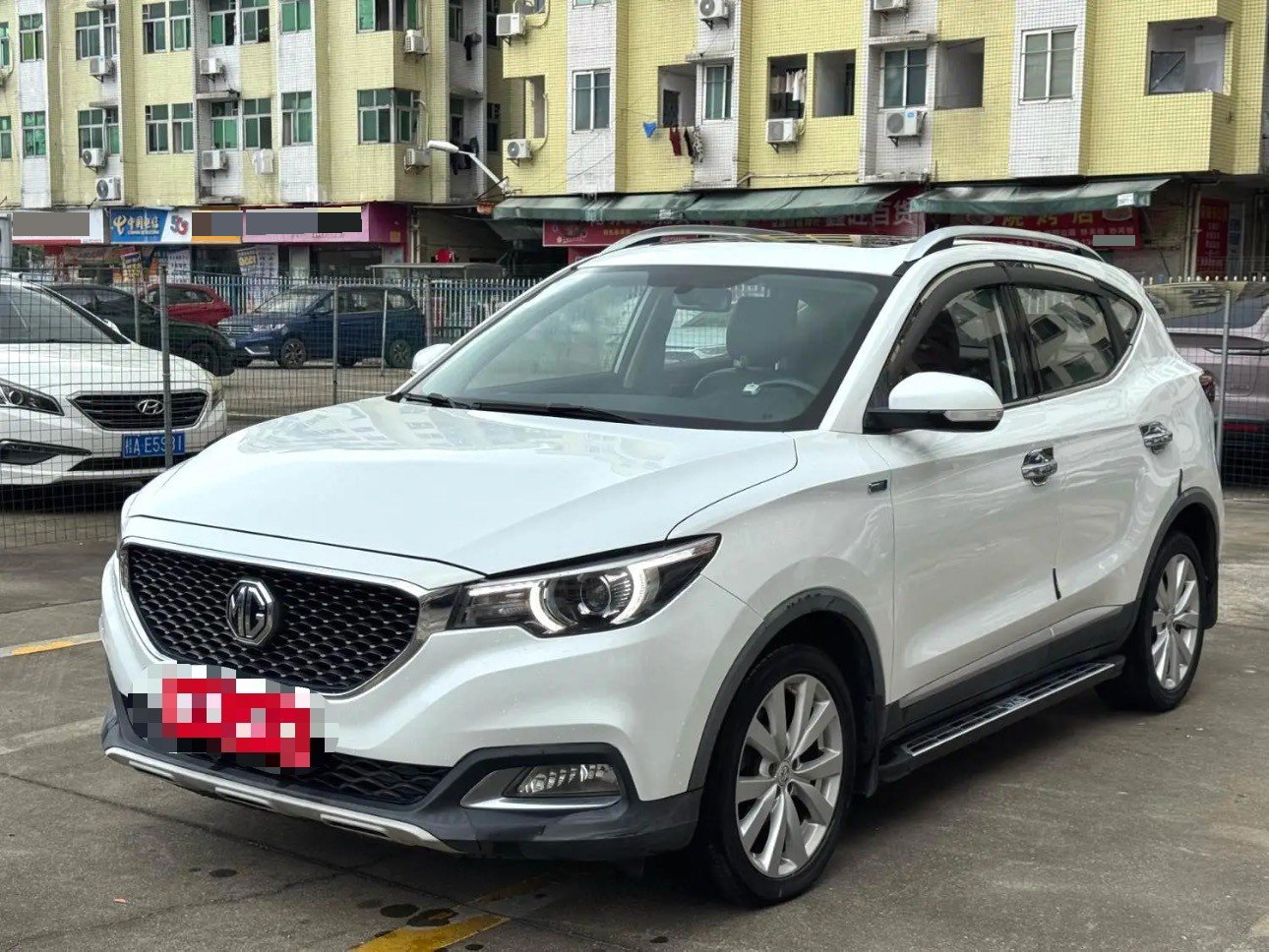 MG ZS 2018 MG ZS 2018 car image