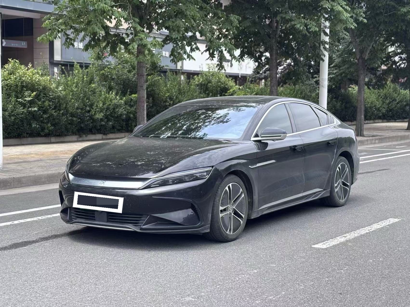 BYD Han 2023 BYD Han 2023 car image