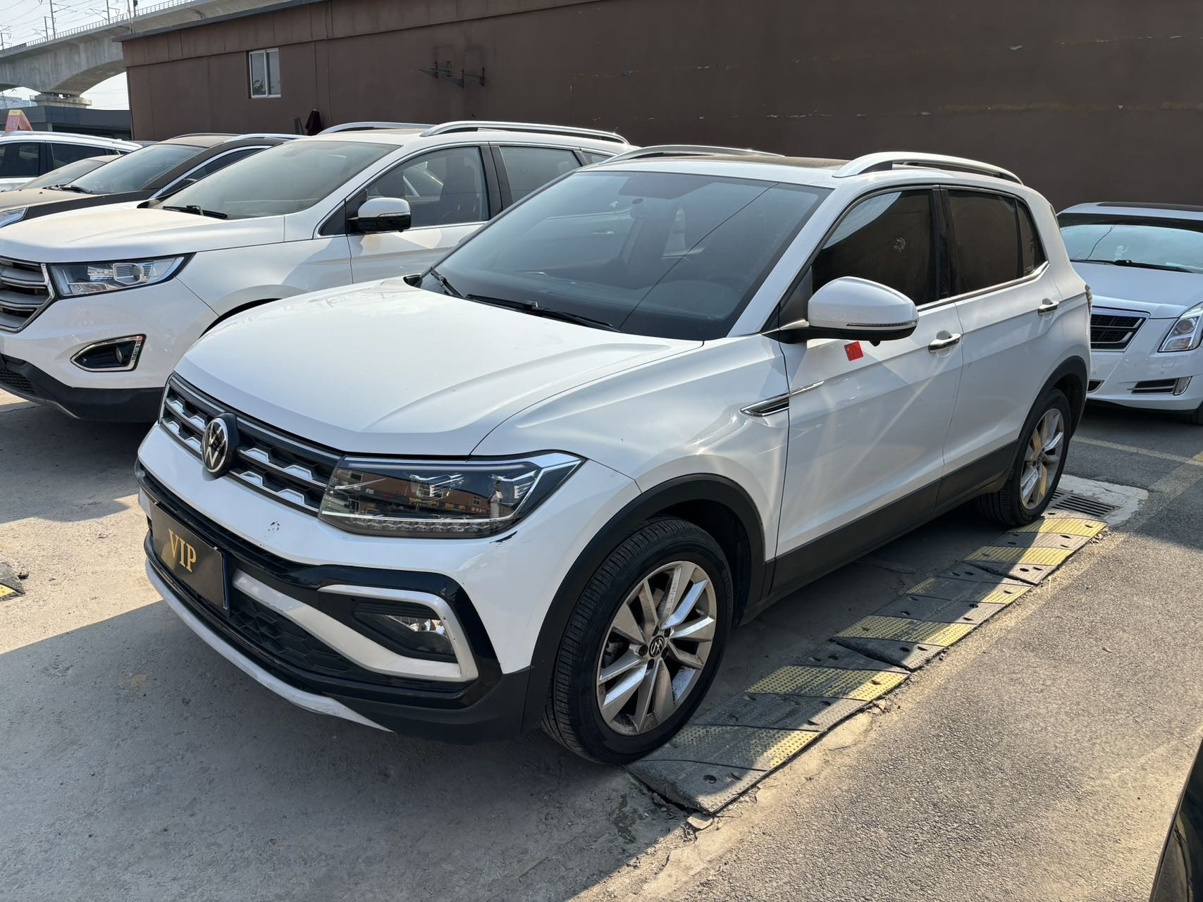 Volkswagen T-Cross 2022 car image 