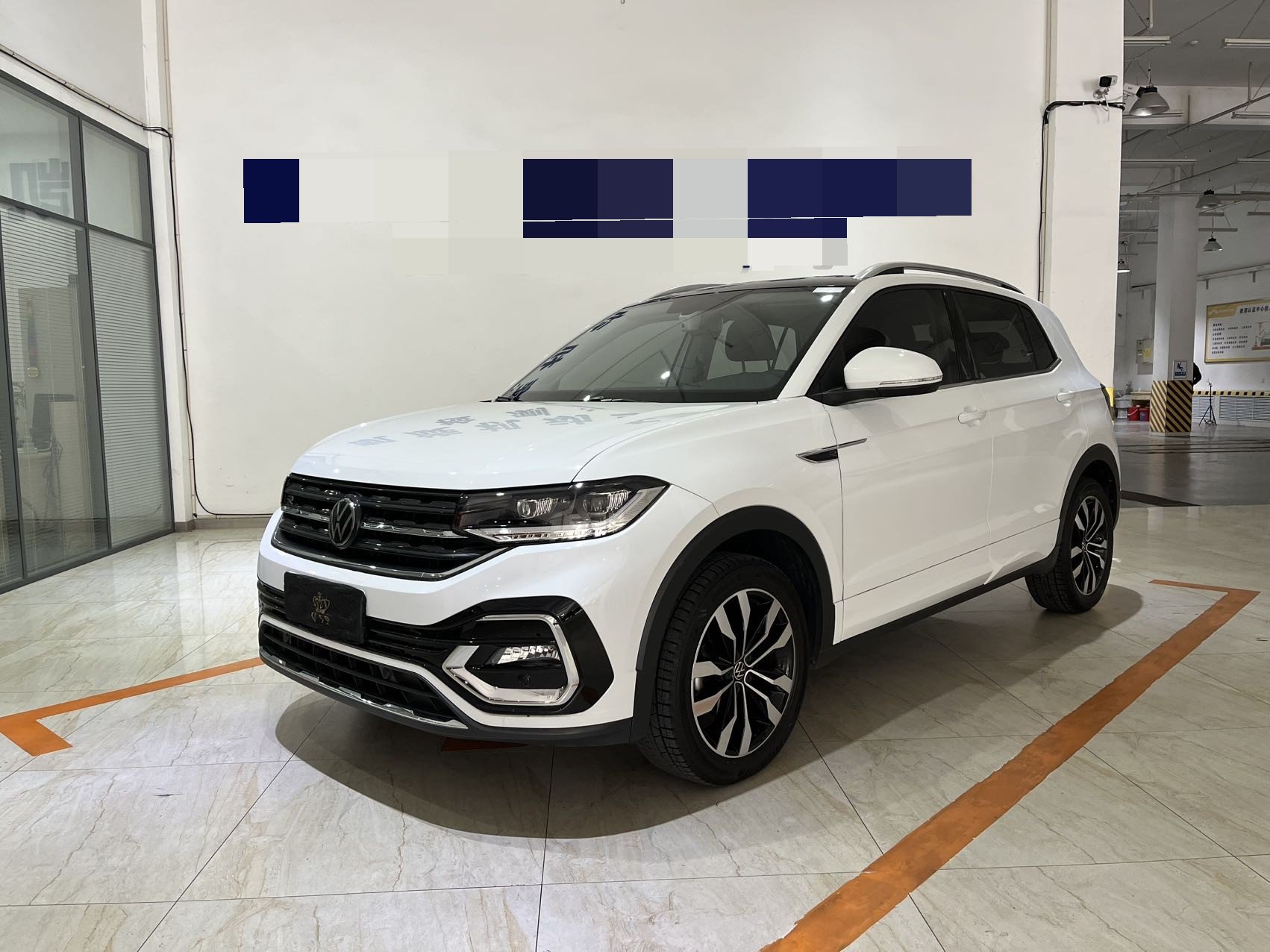 2023 2023 immagine di auto