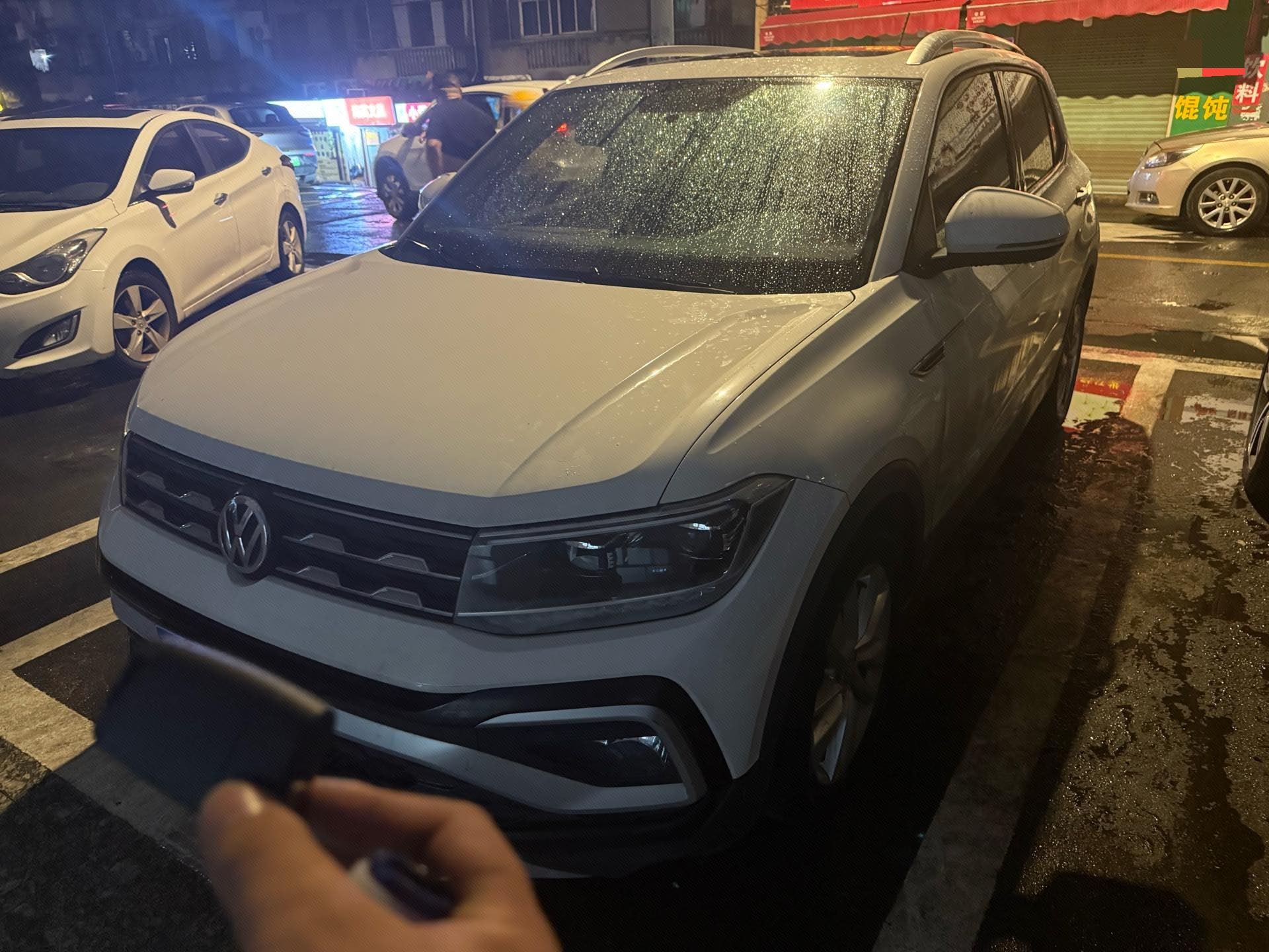 Volkswagen T-Cross 2020 Volkswagen T-Cross 2020 car image