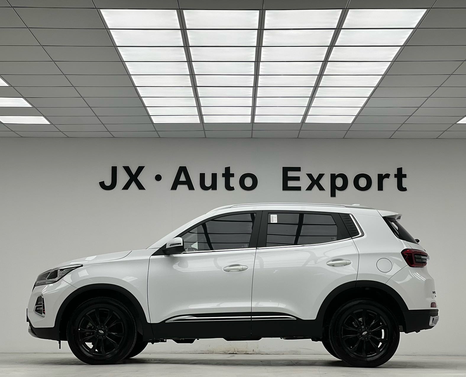 Chery Tiggo 5x 2023 #8 Chery Tiggo 5x 2023 car image #8