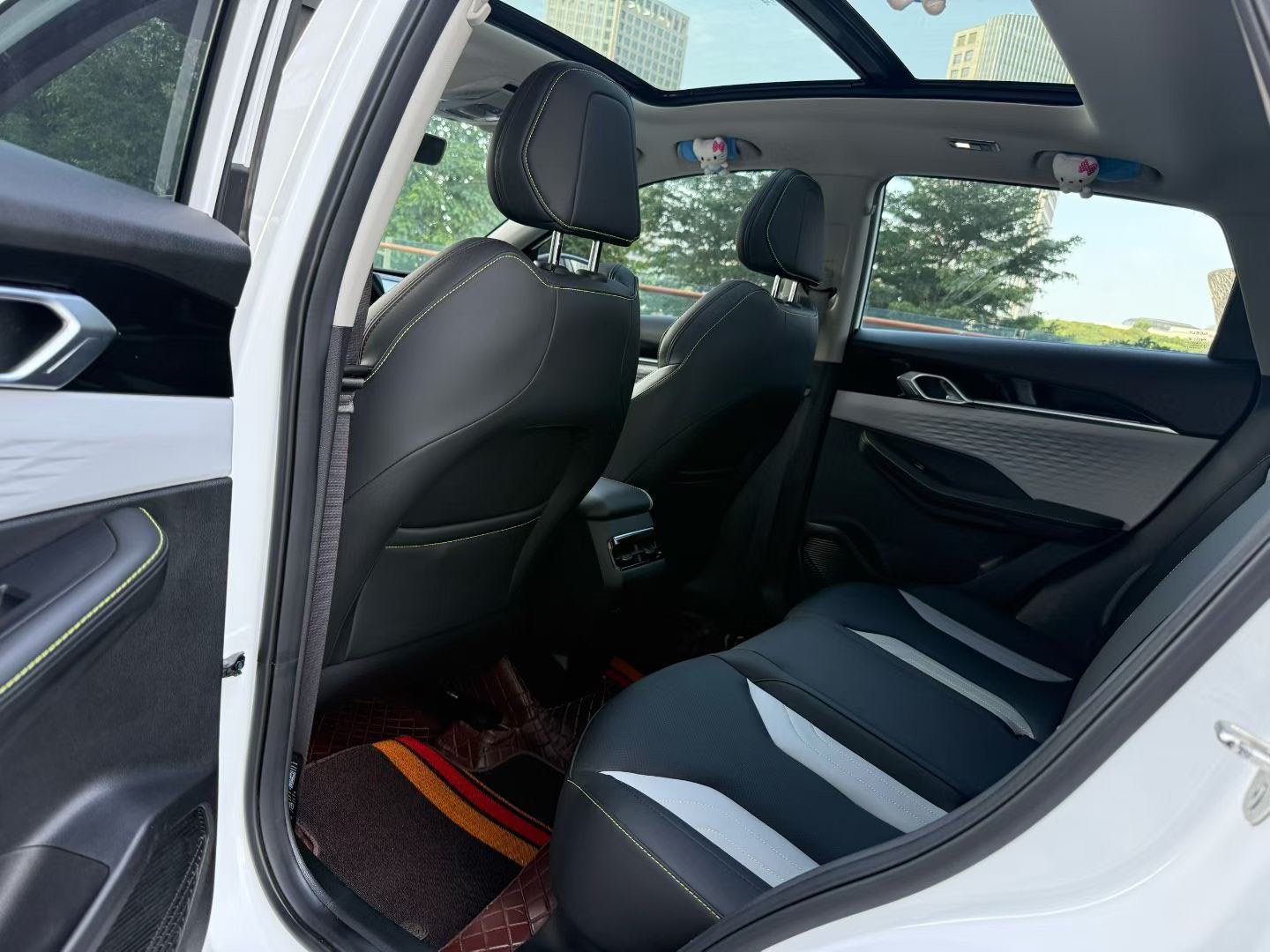 GEELY Coolray 2023 #8 GEELY Coolray 2023 imagen de coche #8