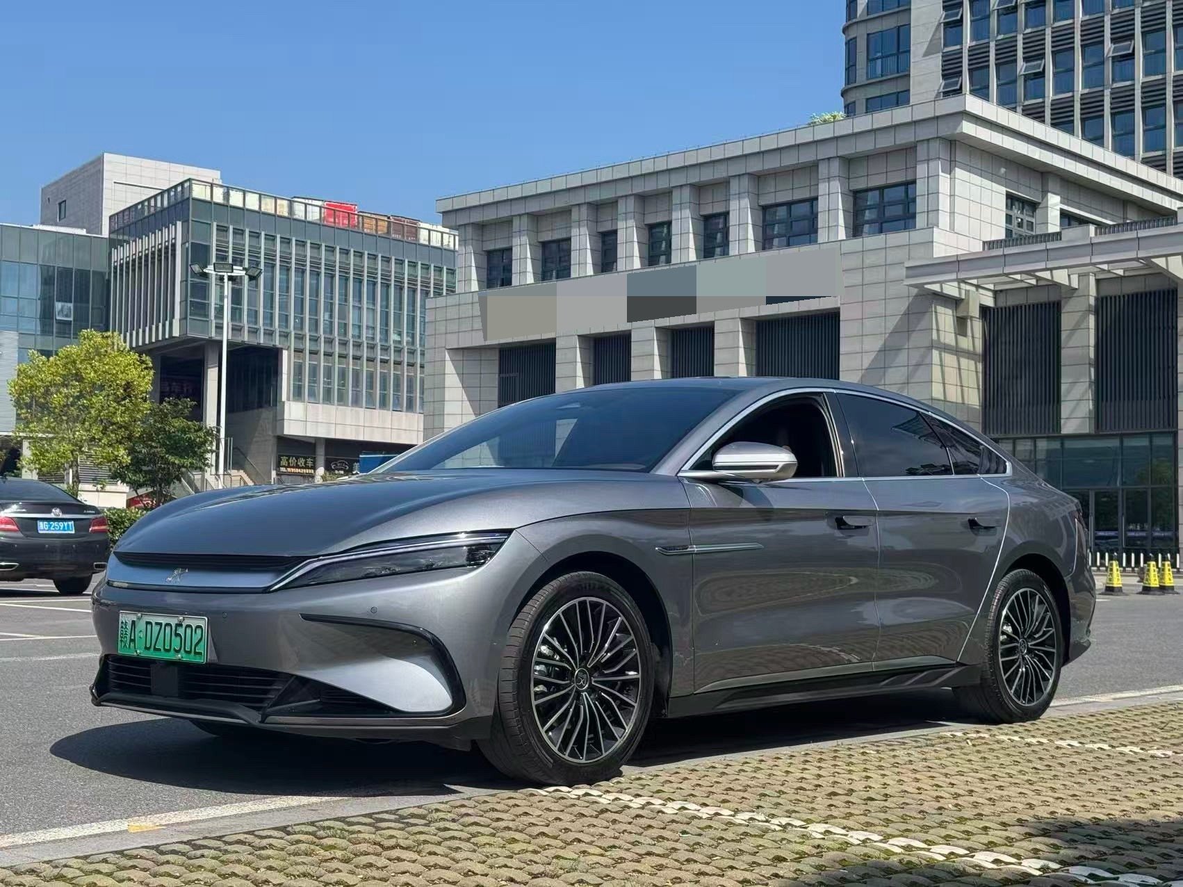 BYD Han 2023 BYD Han 2023 car image