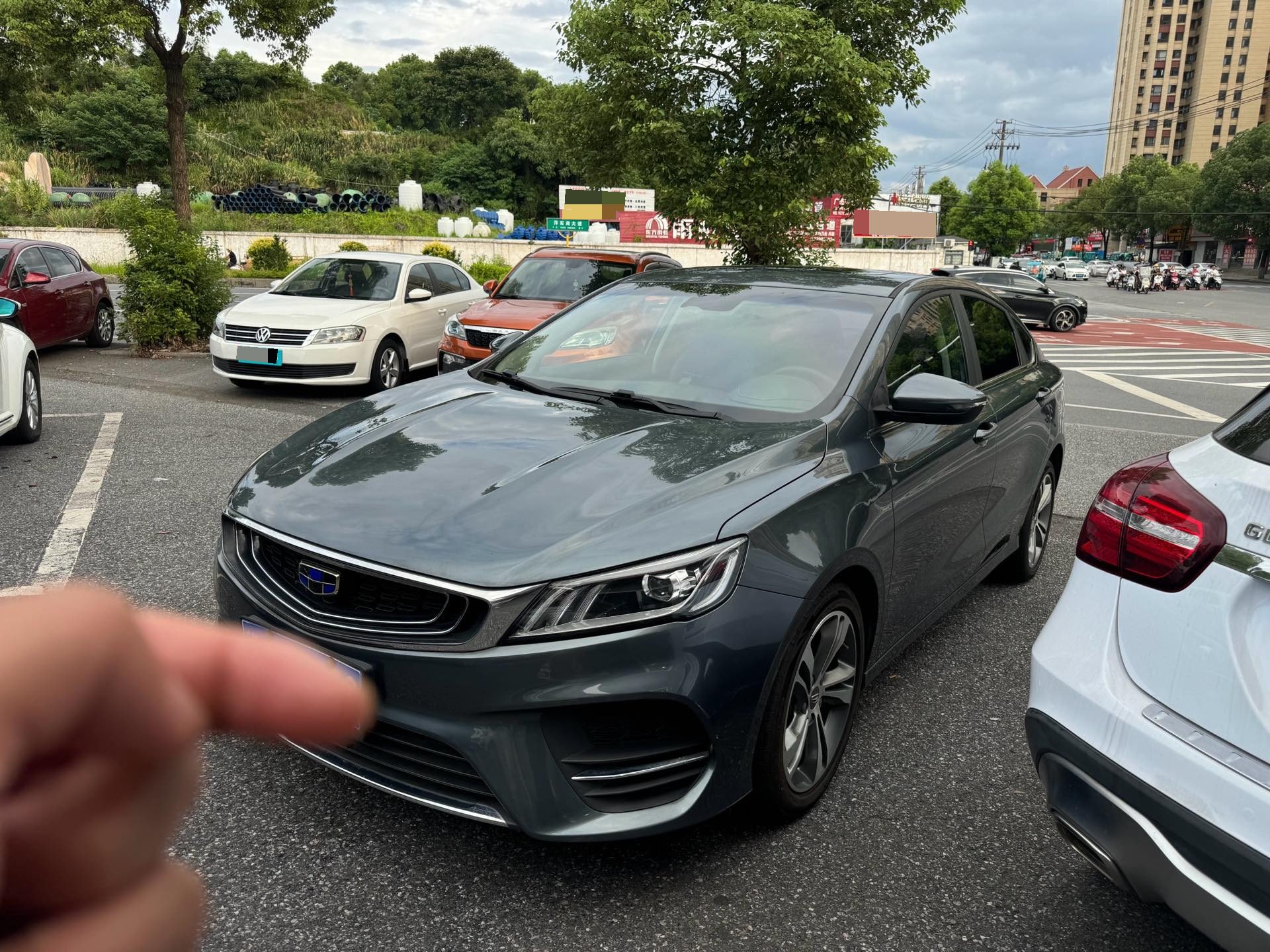 GEELY Binray 2019 GEELY Binray 2019 immagine di auto