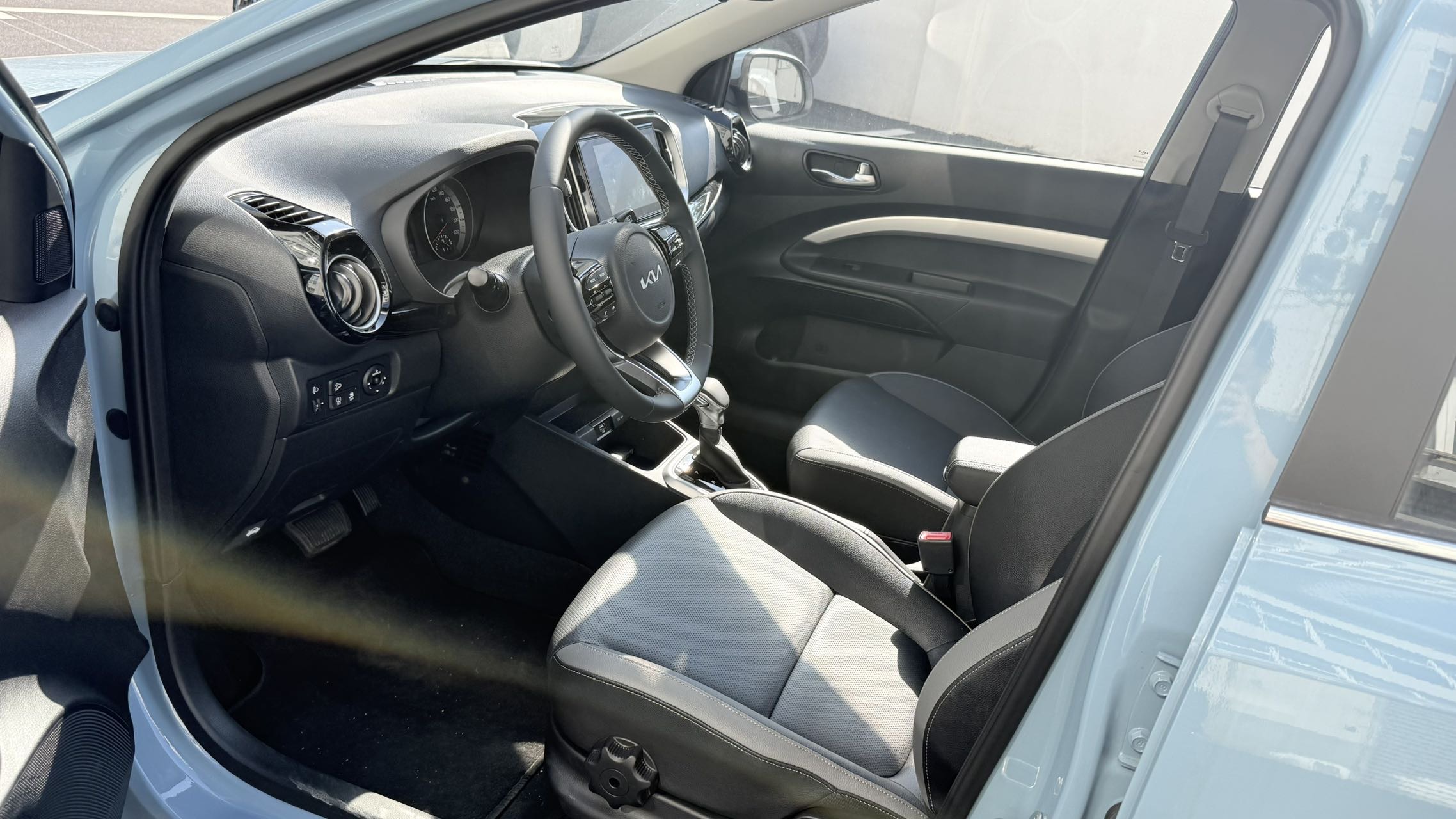 Kia KX1 2026 #2 Kia KX1 2026 immagine di auto #2