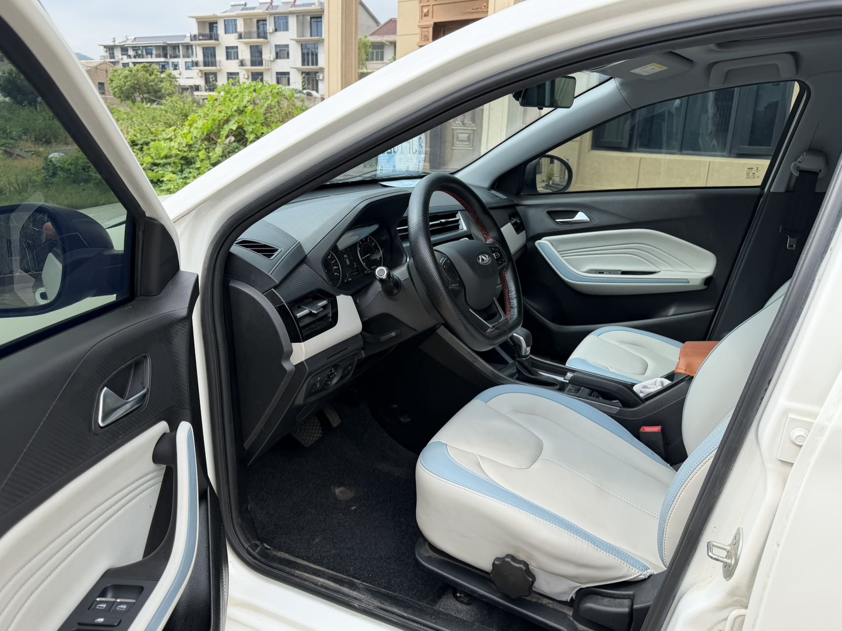 Chery Tiggo 3x 2023 car image #4