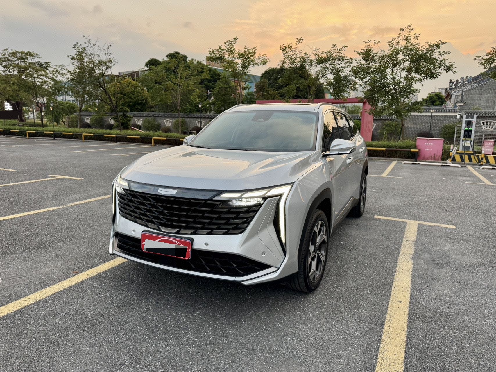 GEELY Boyue L 2024 GEELY Boyue L 2024 car image