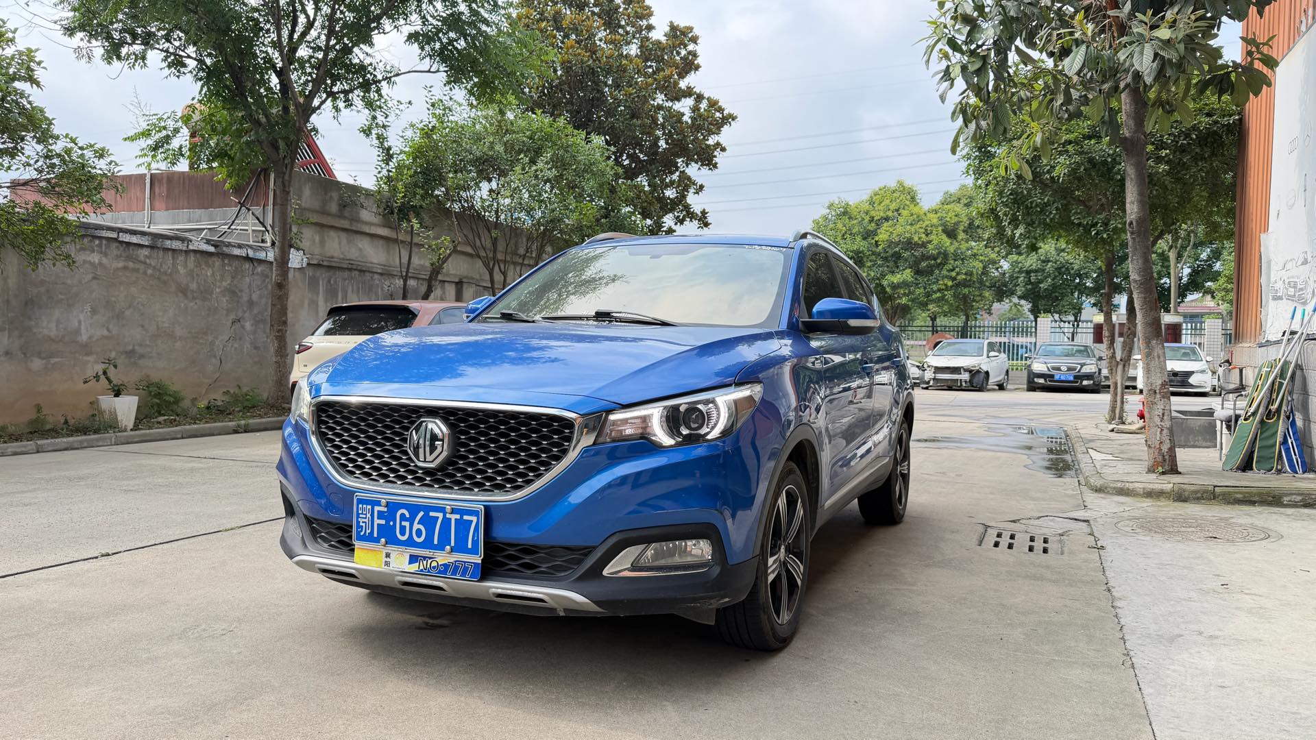 MG ZS 2017 MG ZS 2017 car image