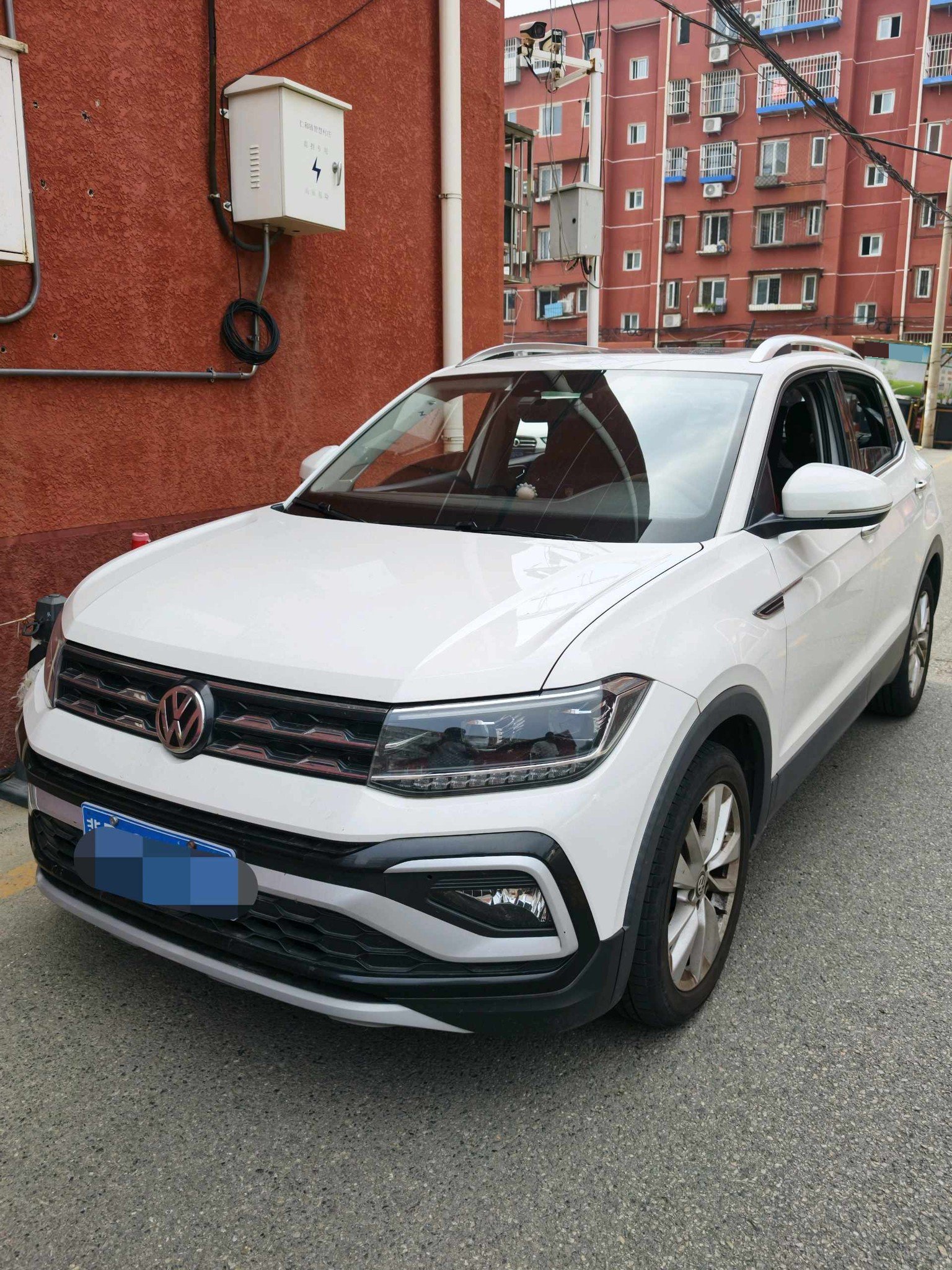 Volkswagen T-Cross 2020 Volkswagen T-Cross 2020 car image