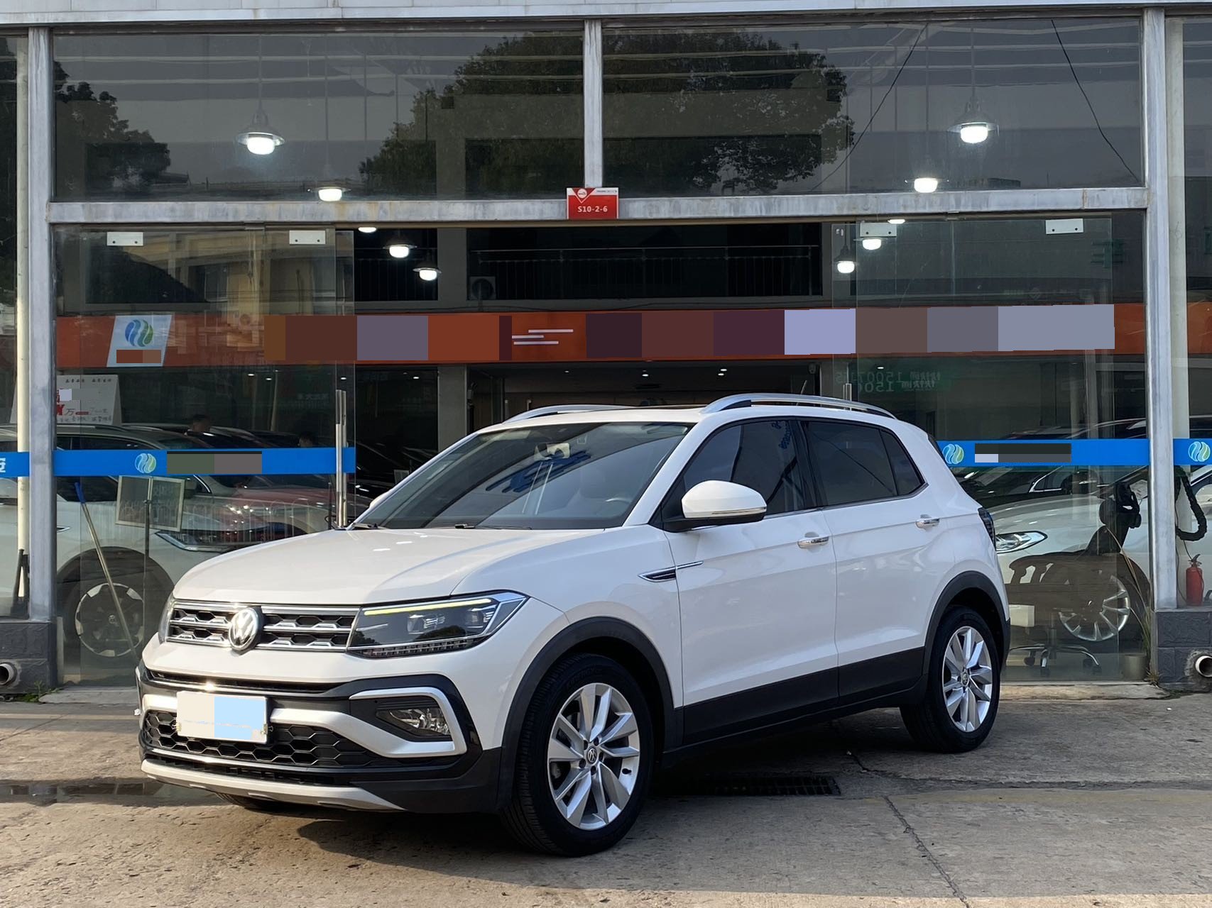 Volkswagen T-Cross 2019 Volkswagen T-Cross 2019 car image