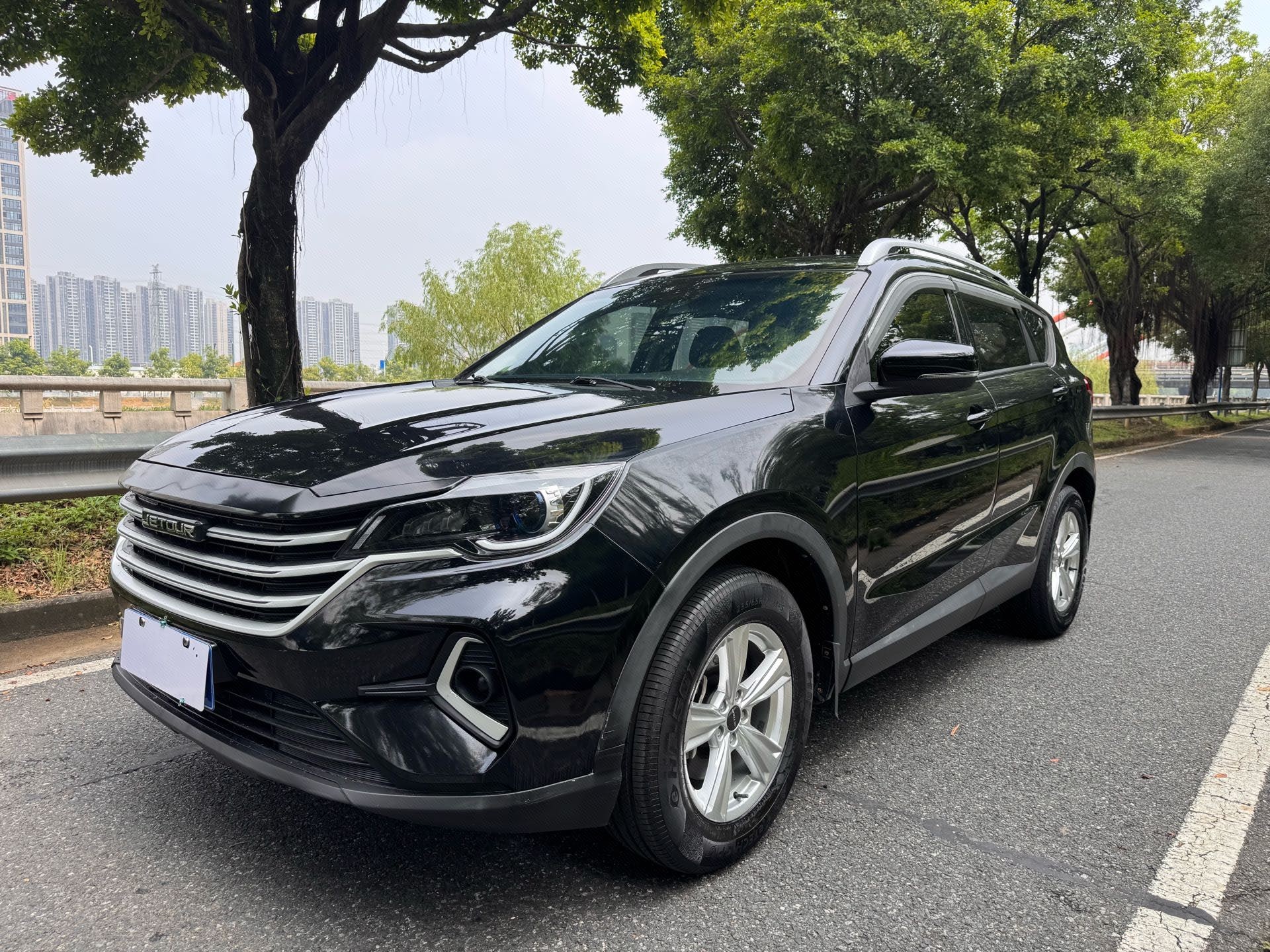 Jetour X70M 2022 Jetour X70M 2022 car image