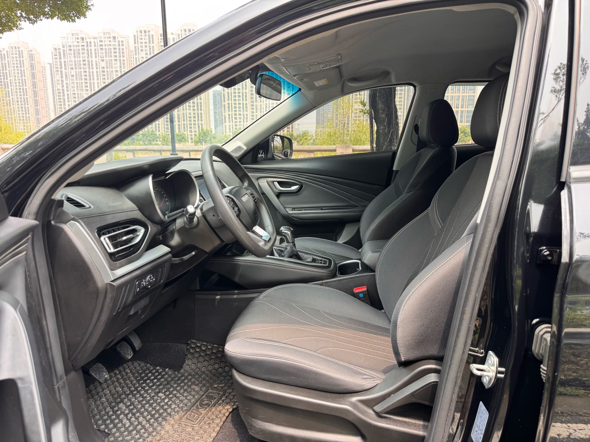 Jetour X70M 2022 #4 Jetour X70M 2022 car image #4