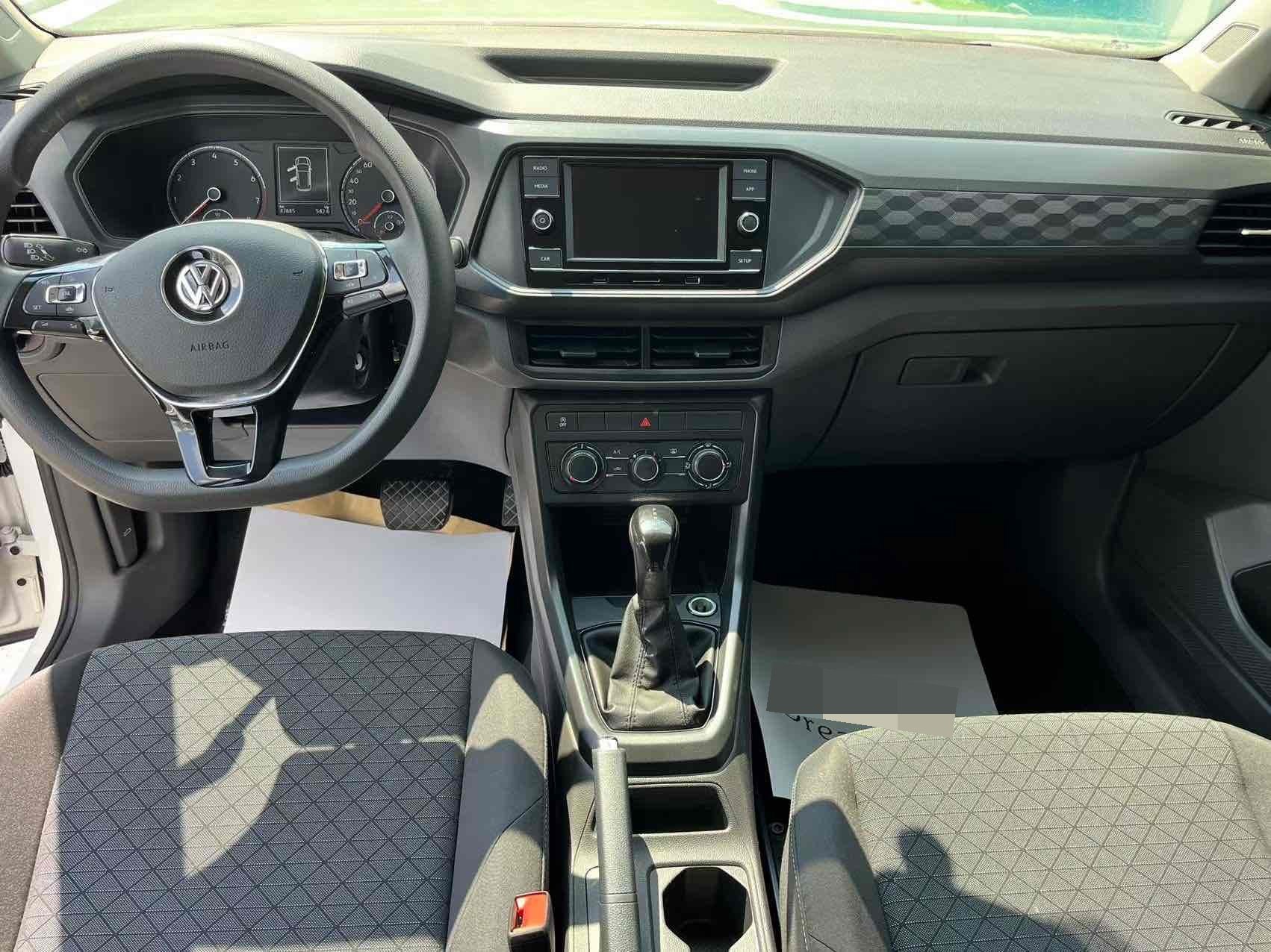 Volkswagen T-Cross 2021 #4 Volkswagen T-Cross 2021 car image #4