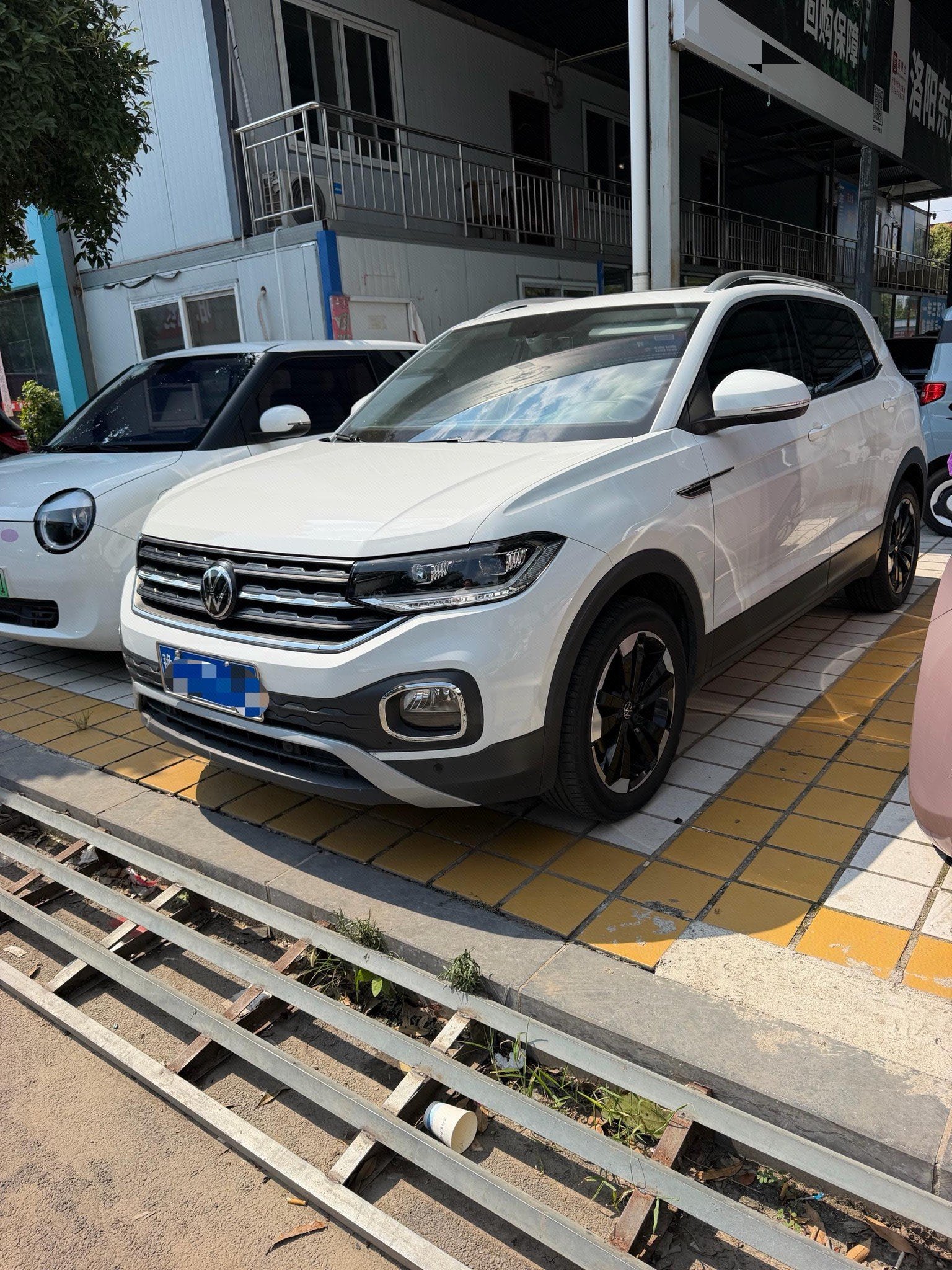 Volkswagen Tacqua 2023 Volkswagen Tacqua 2023 immagine di auto