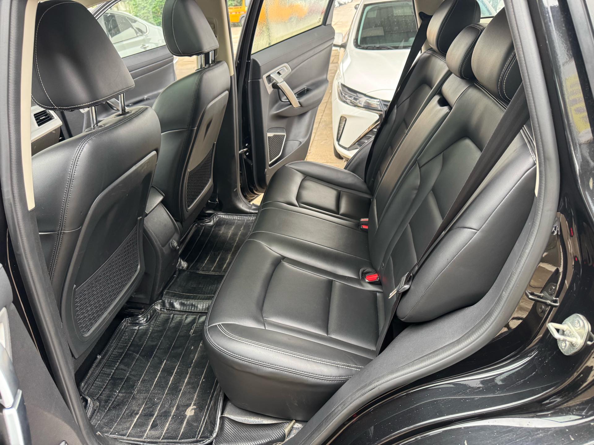 GEELY Boyue 2017 #5 GEELY Boyue 2017 car image #5