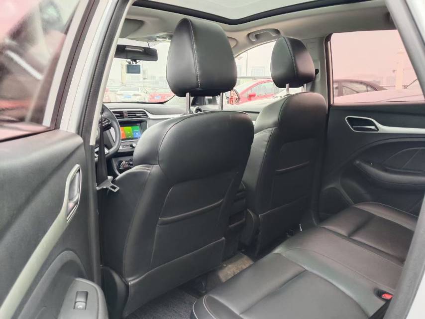 MG ZS 2018 image de voiture #5