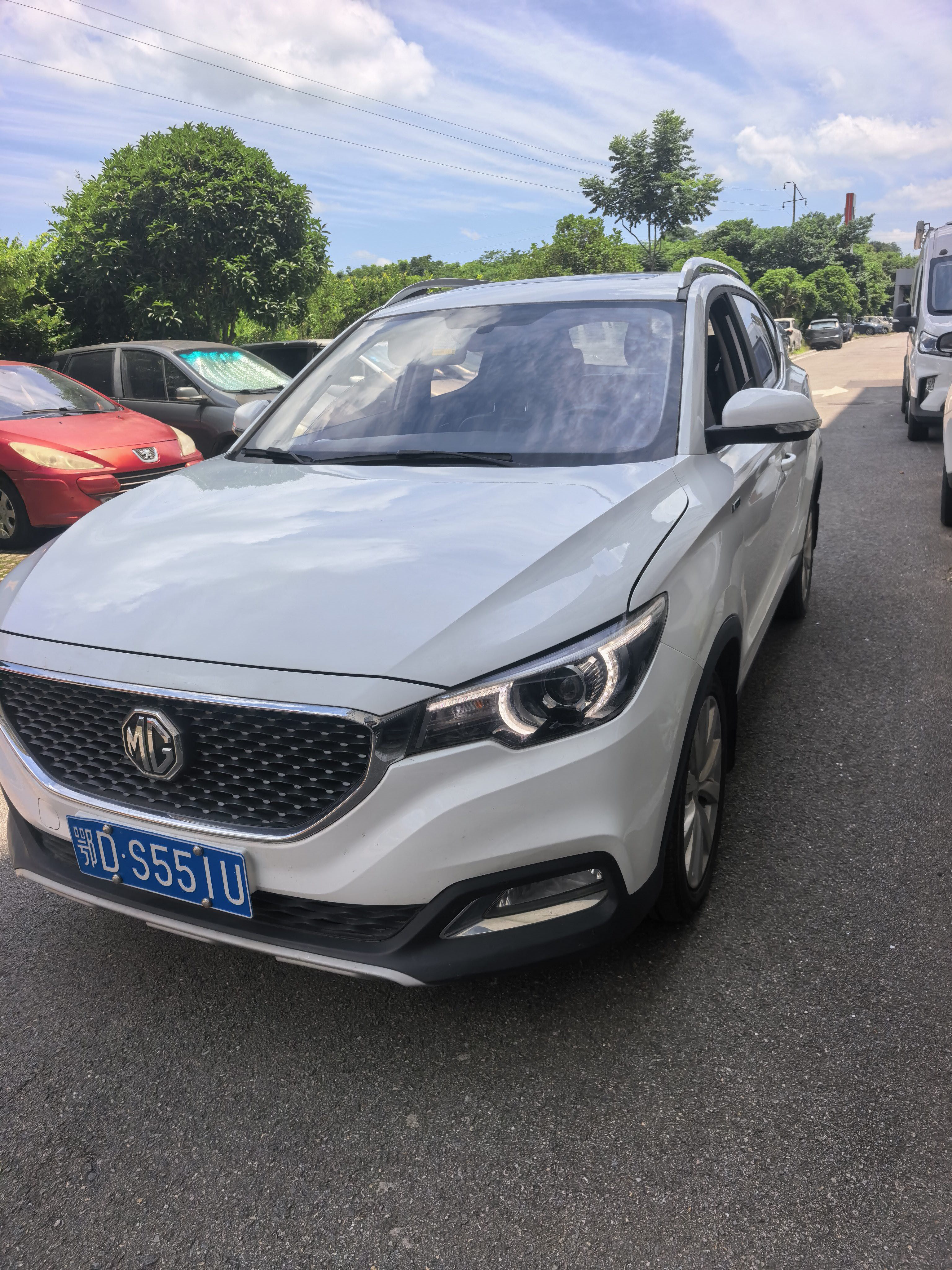 MG ZS 2017 car image 