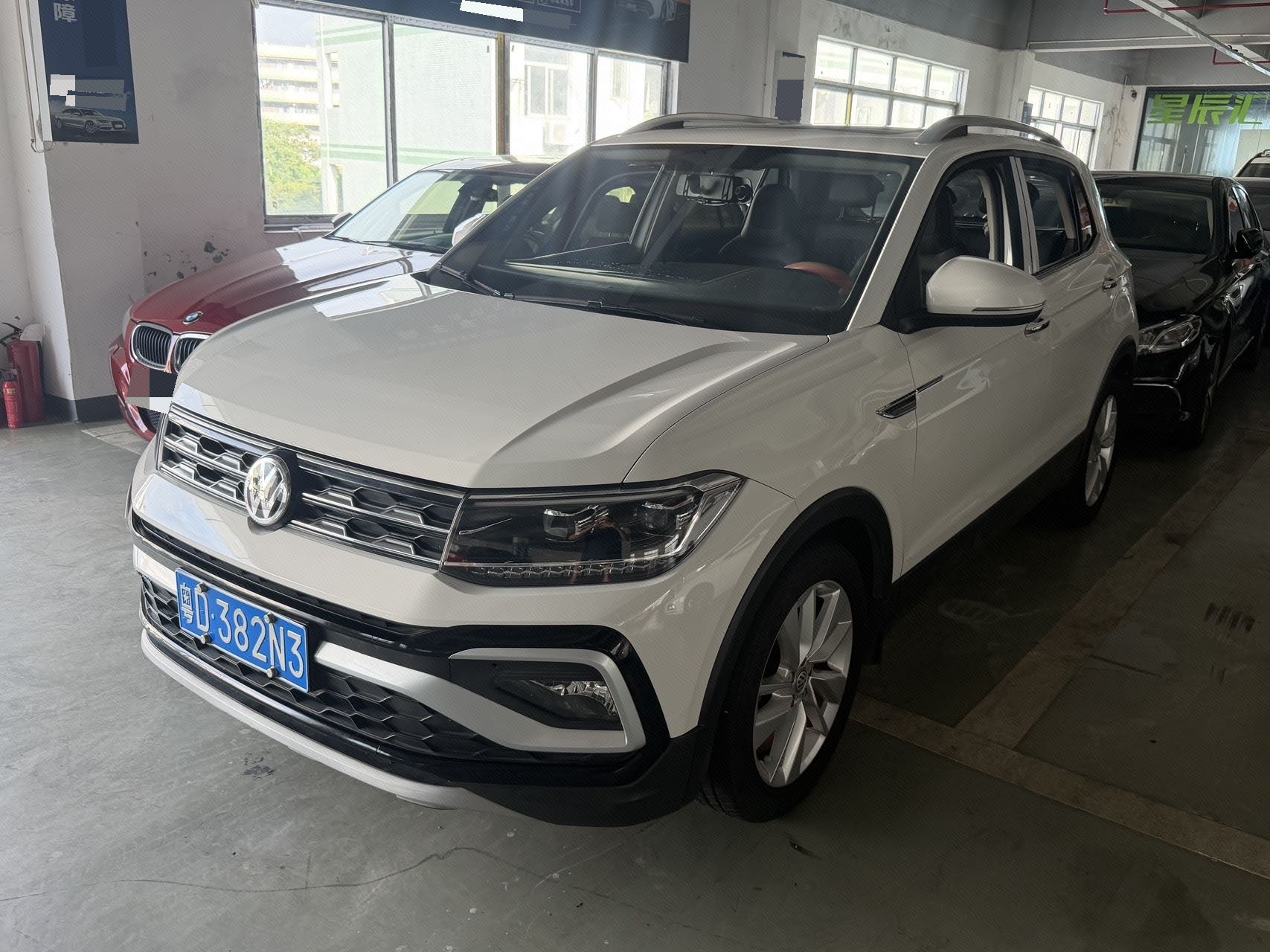 Volkswagen T-Cross 2019 immagine di auto 