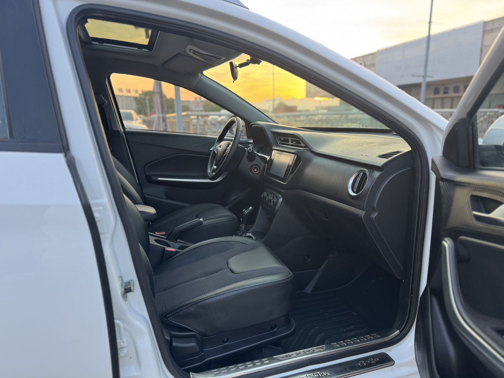 Chery Tiggo 3x 2018 car image #6