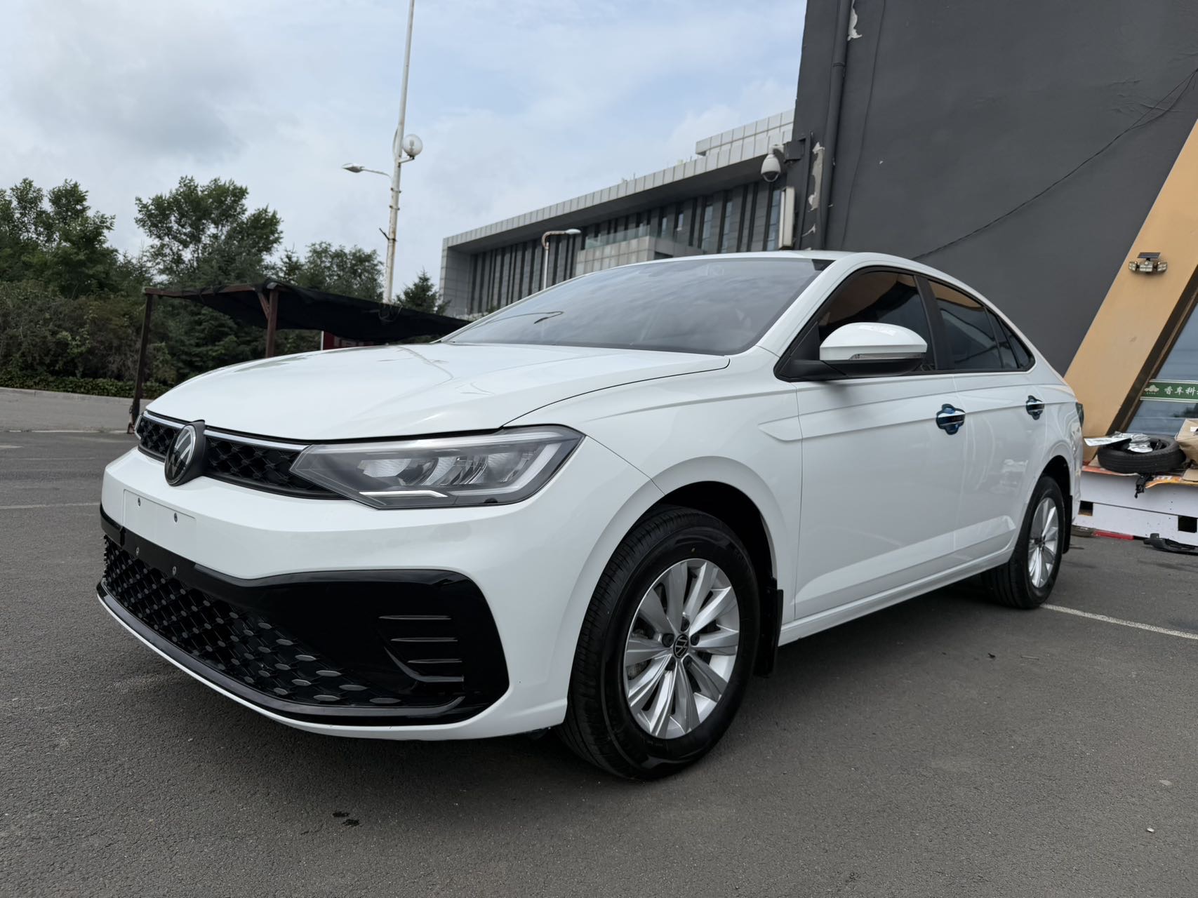 Volkswagen Lavida 2026 car image 