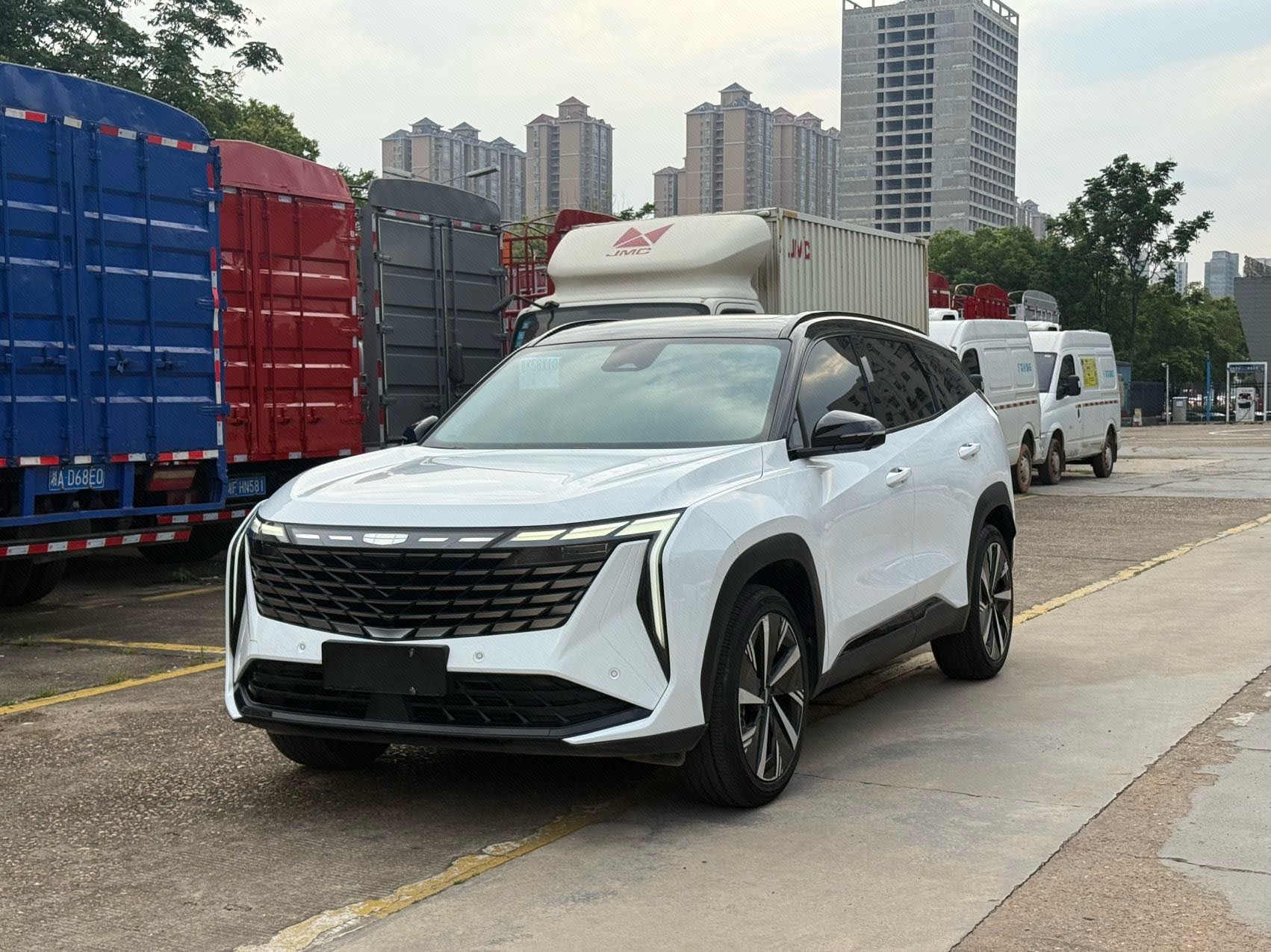 GEELY Boyue L 2023 GEELY Boyue L 2023 car image