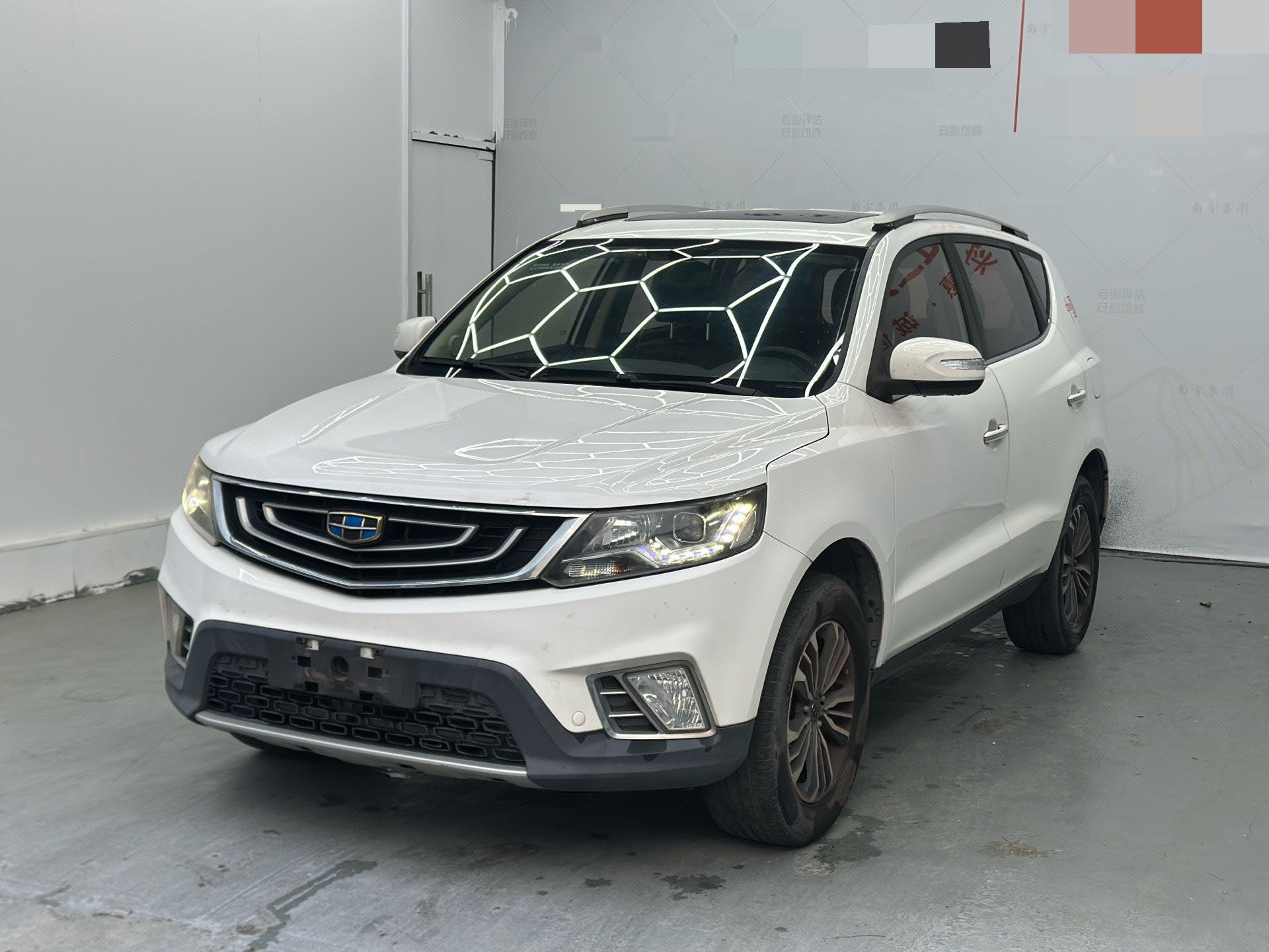 GEELY Vision X6 2018 GEELY Vision X6 2018 immagine di auto