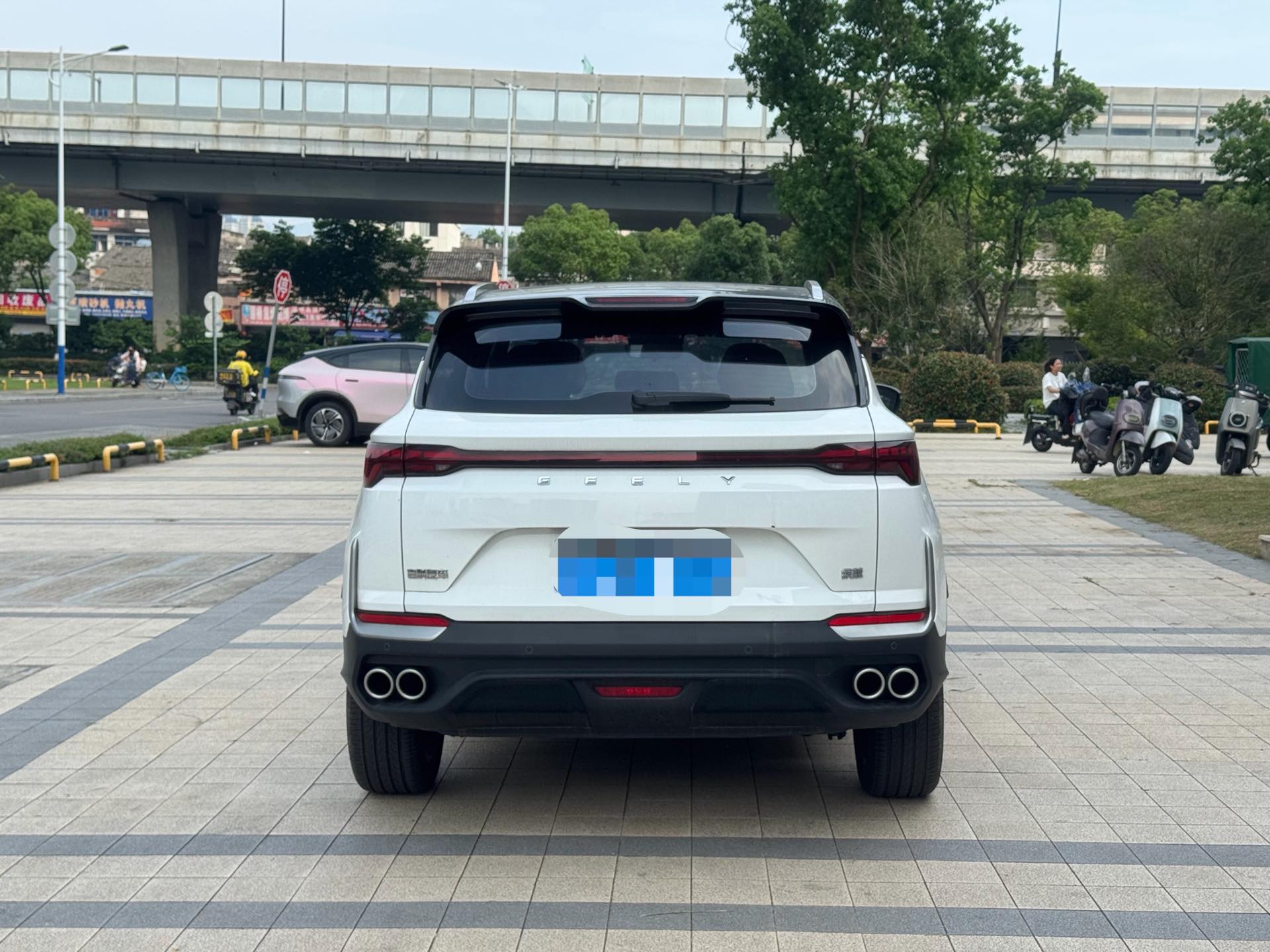 GEELY Coolray 2024 #4 GEELY Coolray 2024 imagen de coche #4