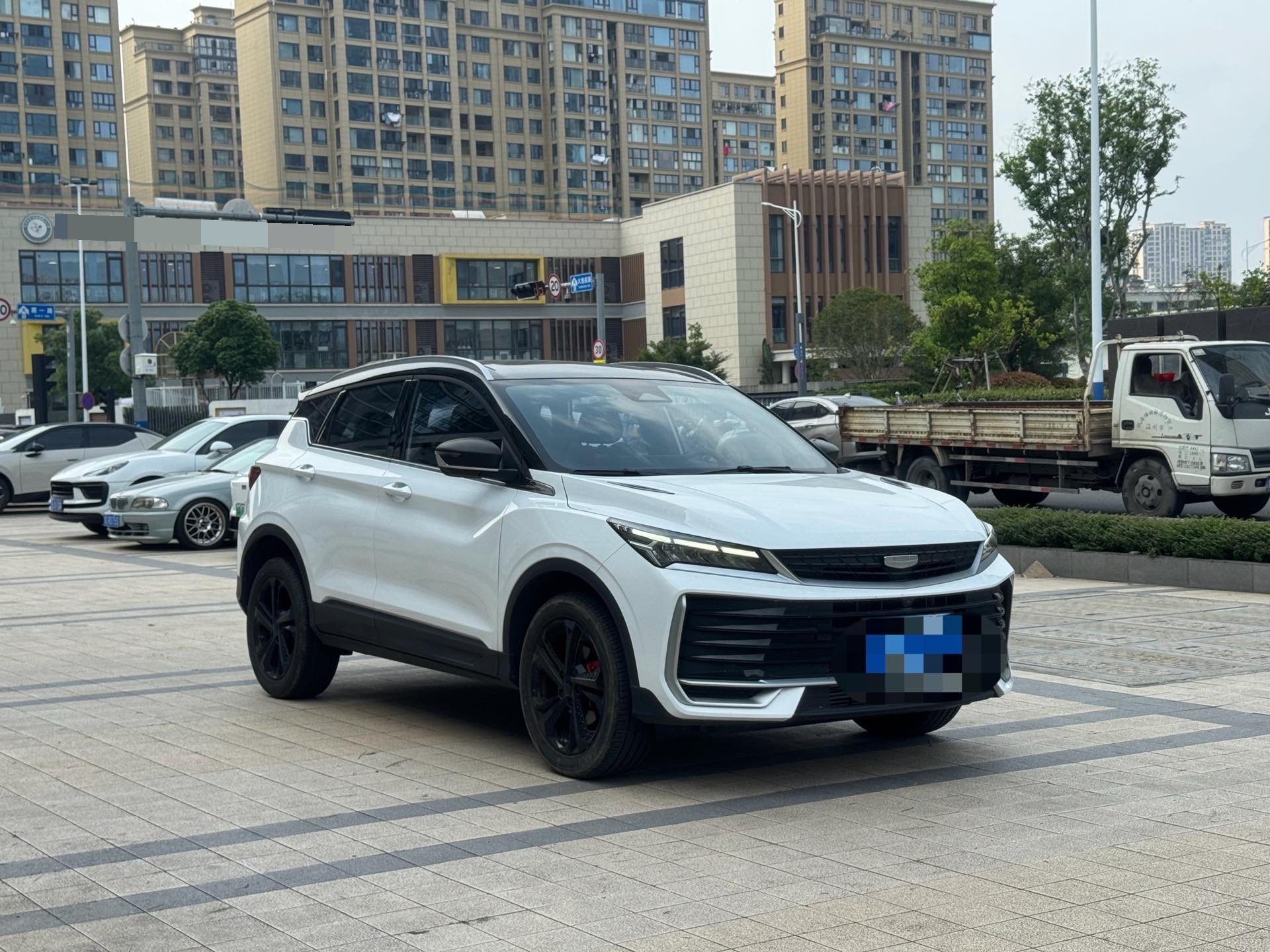GEELY Coolray 2024 #3 GEELY Coolray 2024 imagen de coche #3
