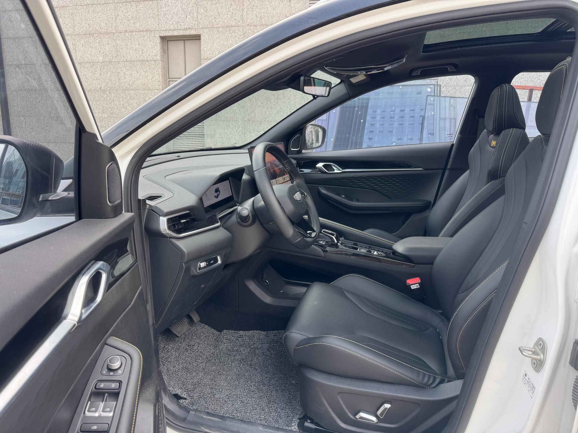 GEELY Coolray 2024 #6 GEELY Coolray 2024 imagen de coche #6