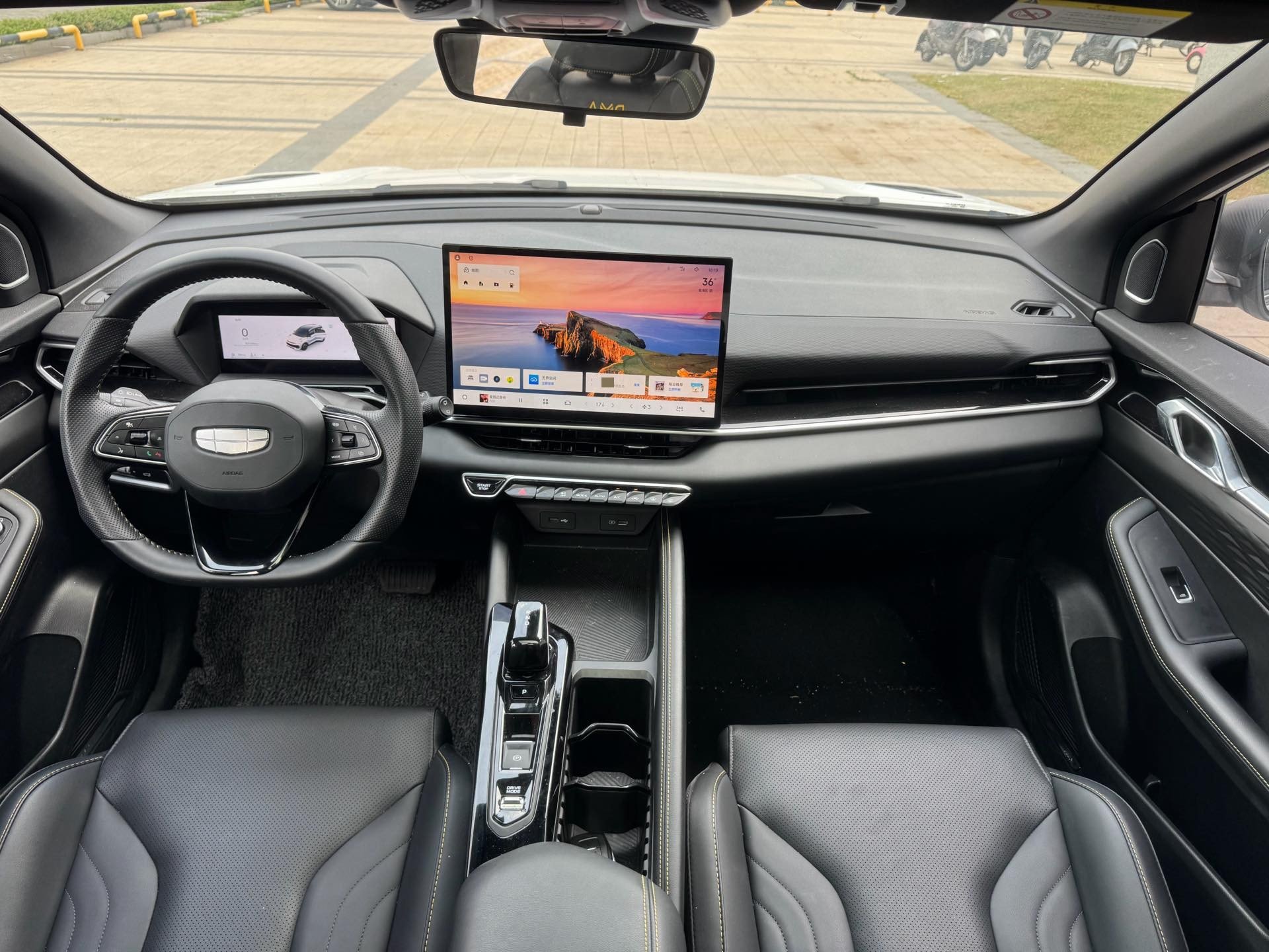 GEELY Coolray 2024 #8 GEELY Coolray 2024 imagen de coche #8